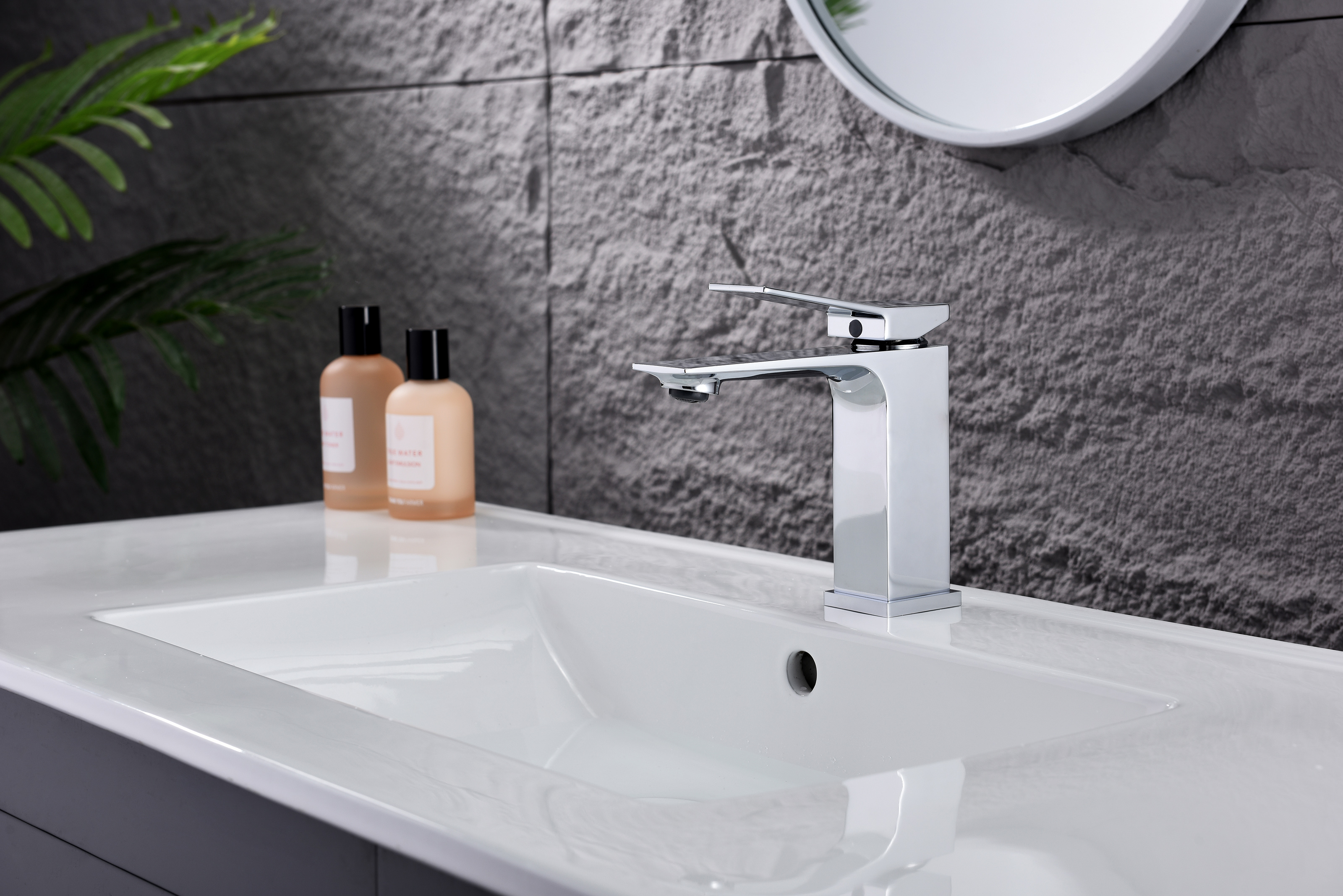 05111 Смеситель од. для раковины (ХРОМ) GANZER (10/1шт)