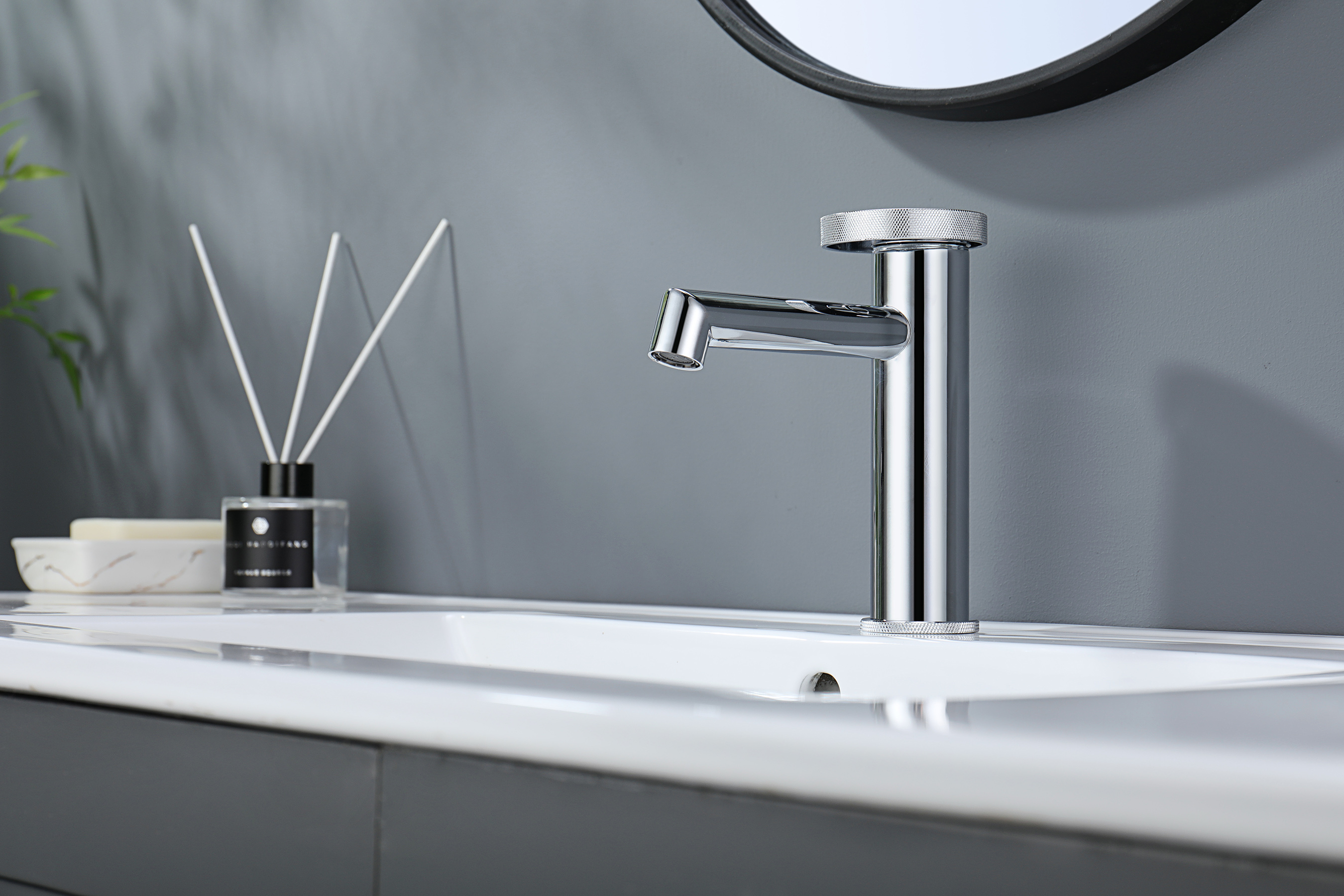 19111 Смеситель од. для раковины (ХРОМ) GANZER (10/1шт)