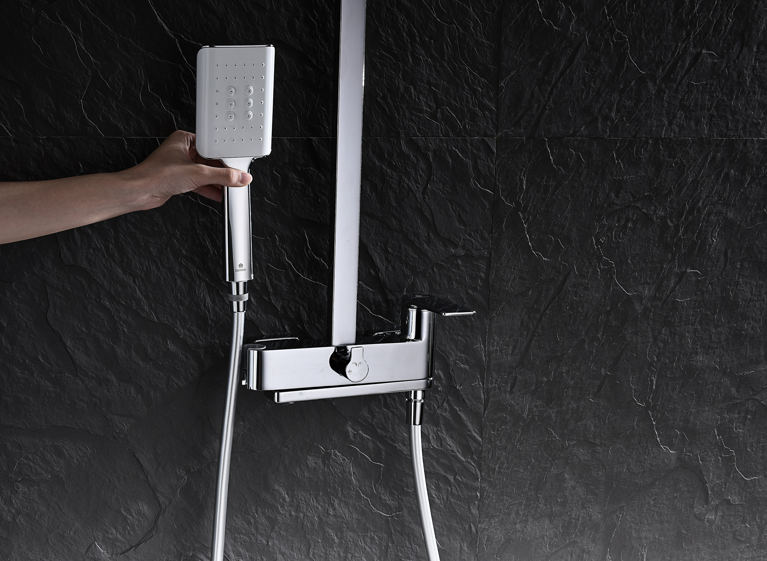 07162 Душевая система (ХРОМ) GANZER (5/1шт)