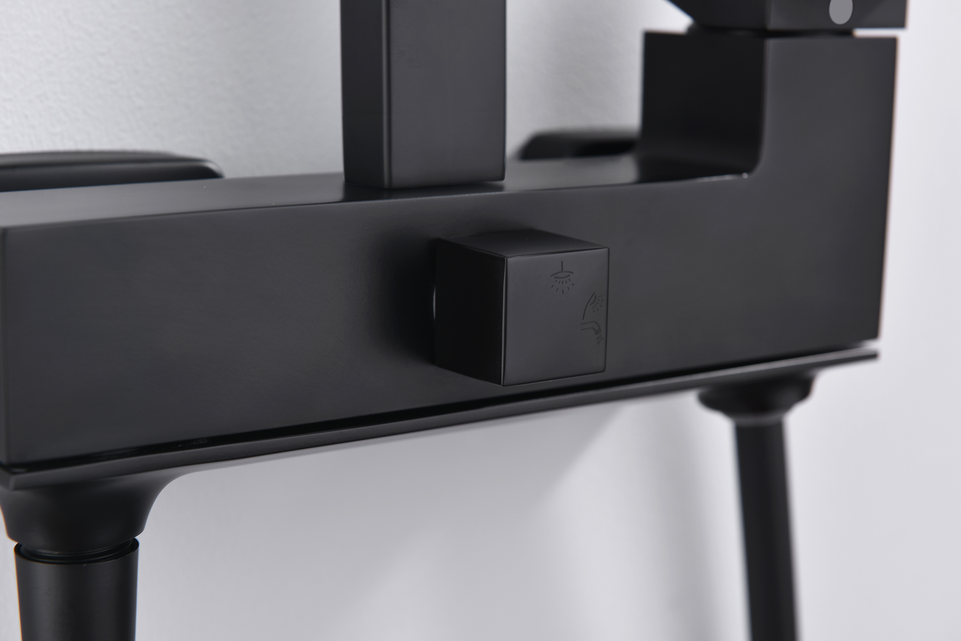 05162-C Душевая система (ЧЕРНЫЙ) GANZER (5/1шт)