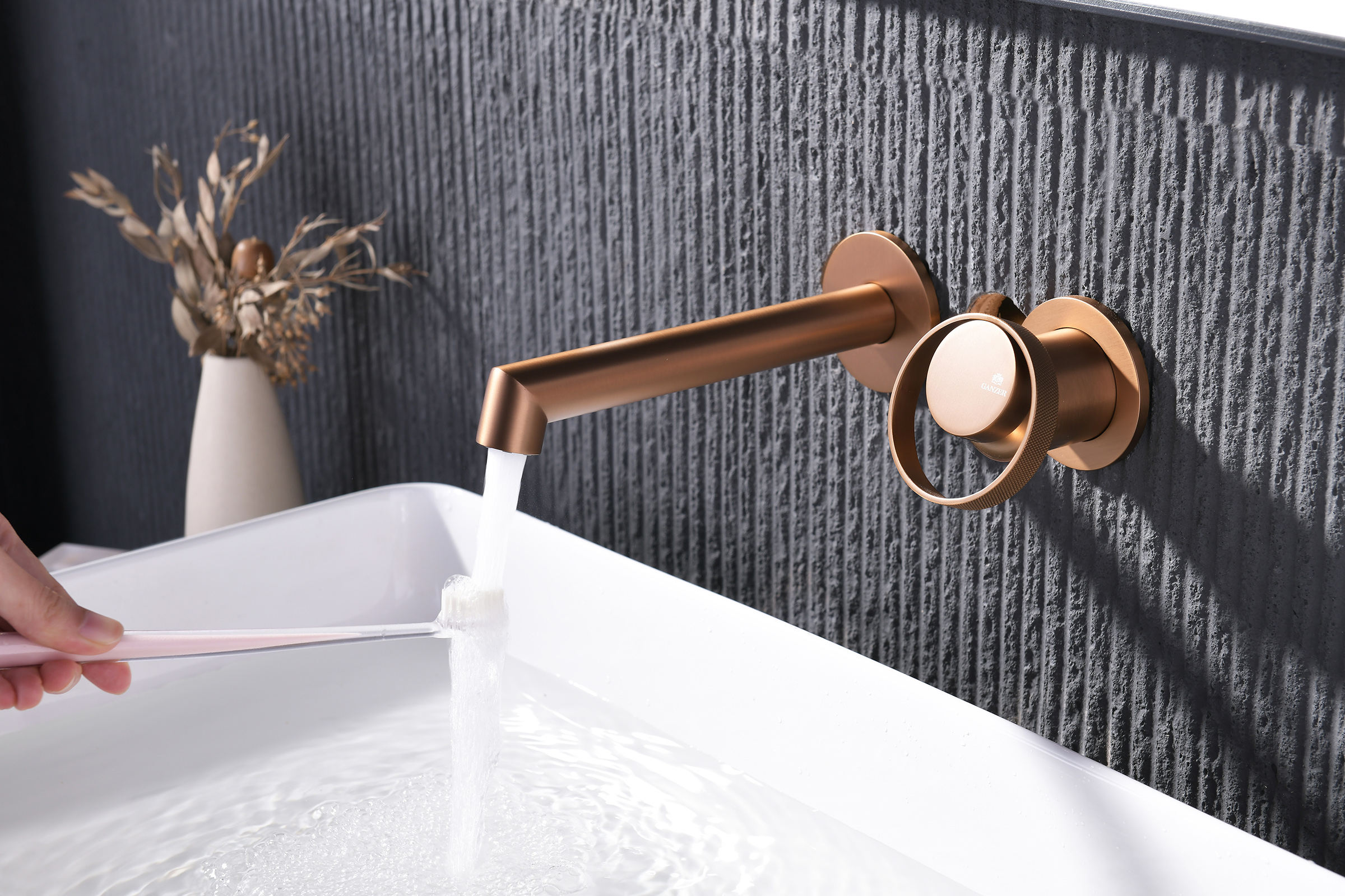 19144-R Встроенный смес для рак. (Роз. Золото) GANZER  (10/1шт)