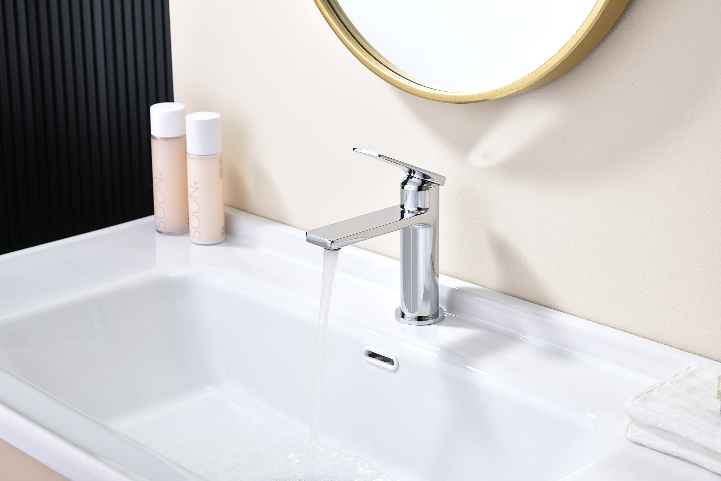 07111 Смеситель од. для раковины (ХРОМ) GANZER (10/1шт)