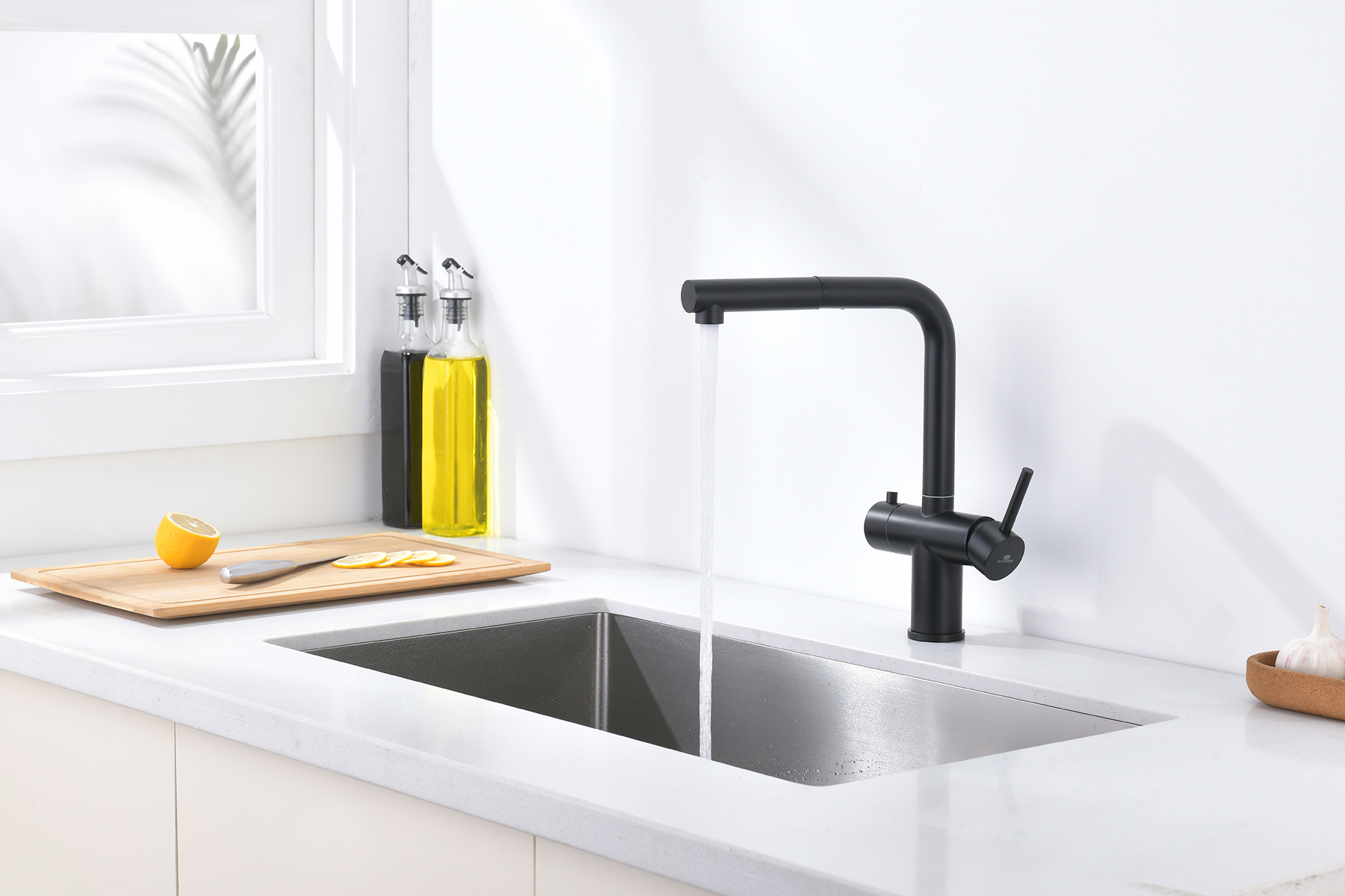 16036-C Смес. од. для кухни с ВЫД. лейкой и подк. ФИЛЬТ. (ЧЕРНЫЙ)  GANZER (10/1шт)