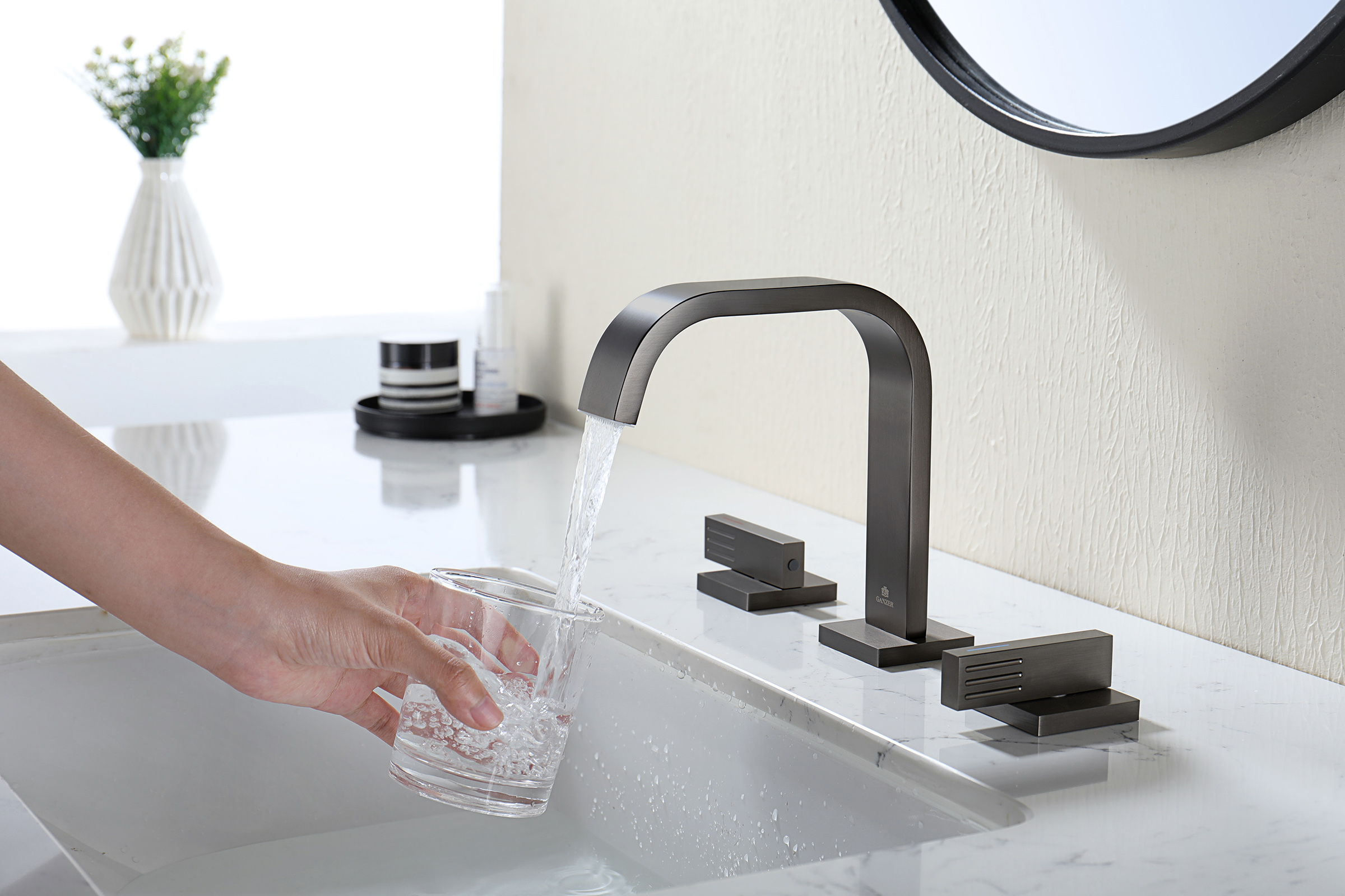 01115-Q Смеситель на борт раковины (3-отв,ГРАФИТ) GANZER (10/1шт)