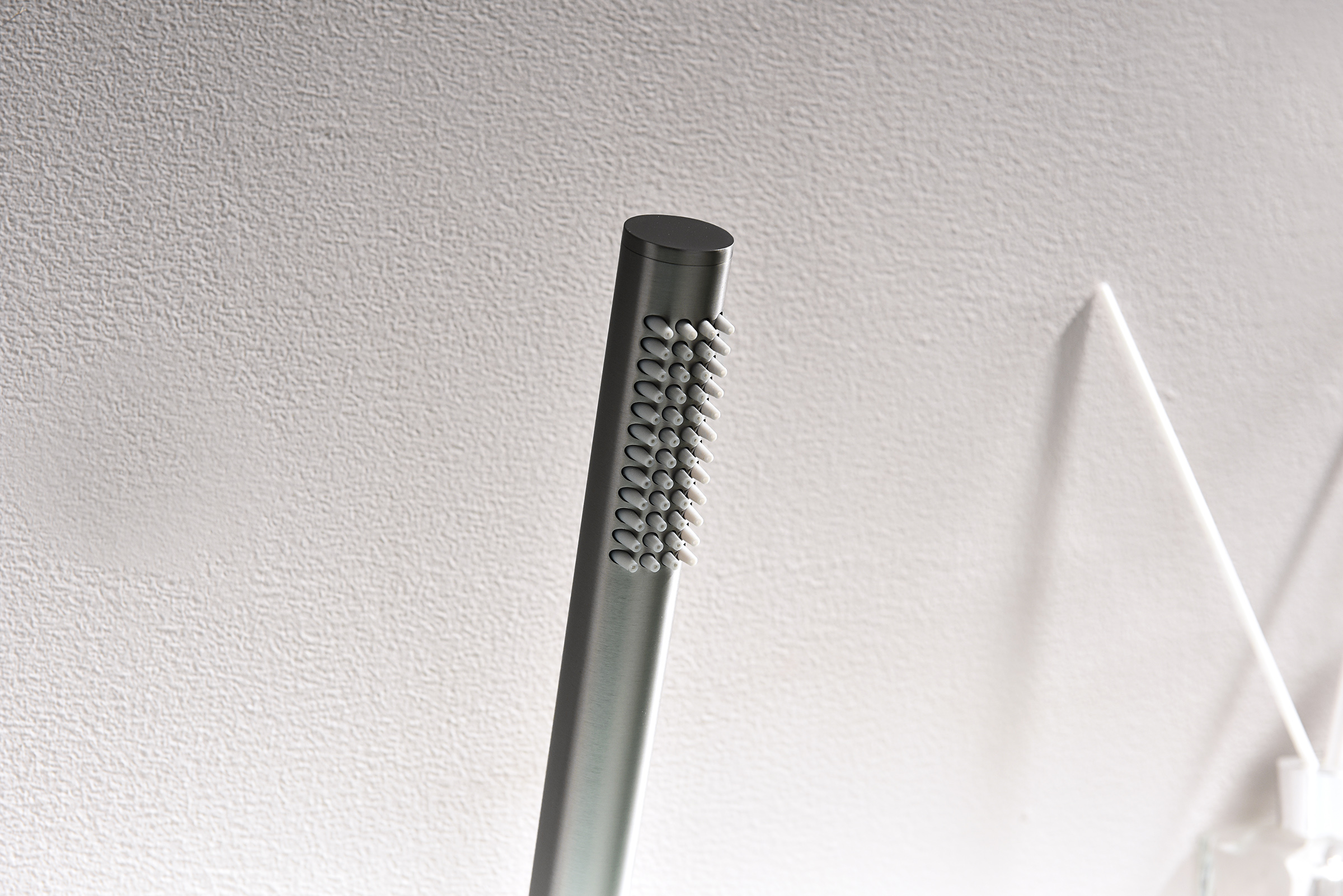 19133-Q Смеситель на борт ванны (4-отв,ГРАФИТ)  GANZER (6/1шт)