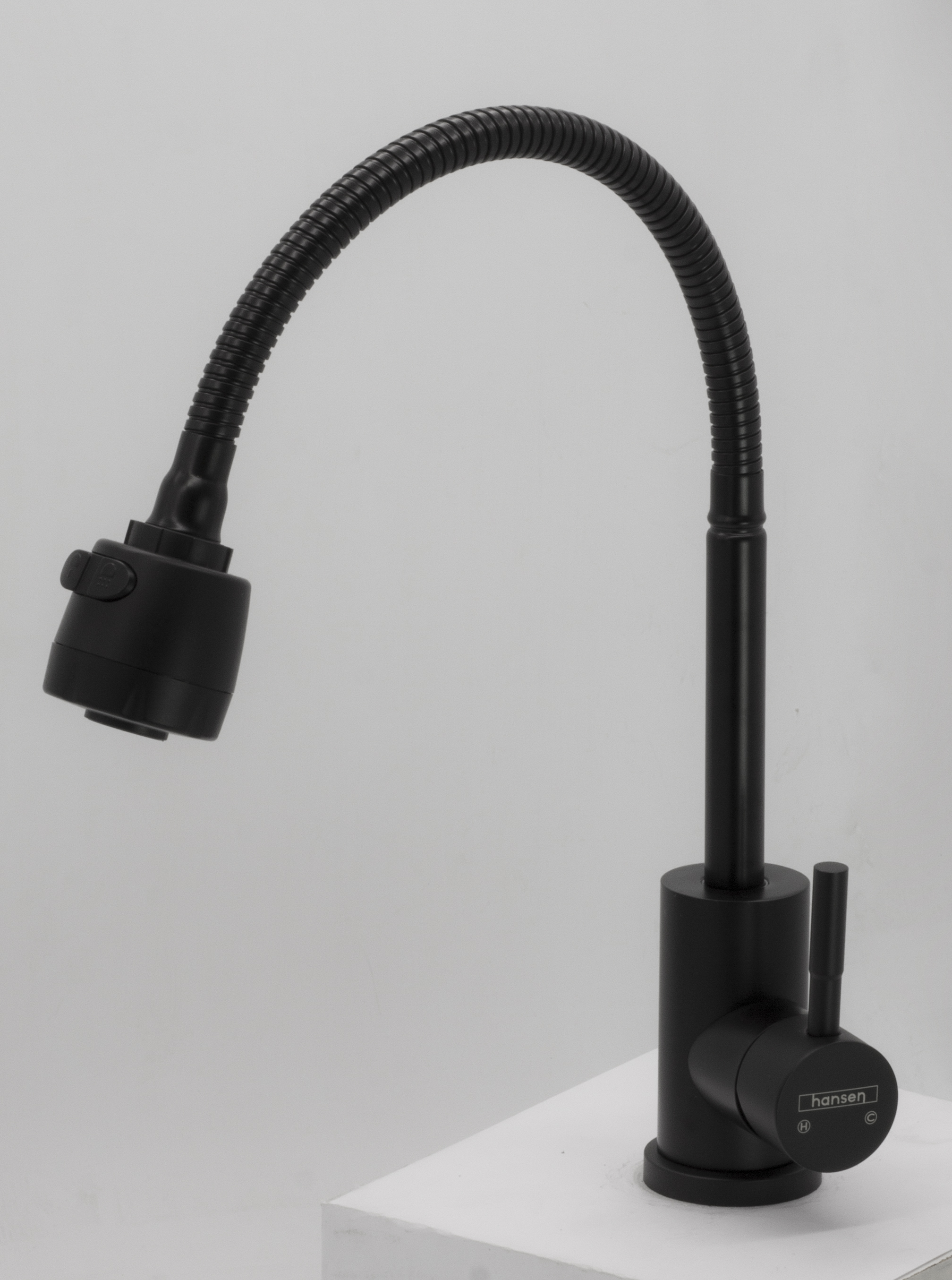 52032-CC Смеситель для кухни НЕРЖ с гиб. изл. (ЧЕРНЫЙ) HANSEN  (10/1шт)