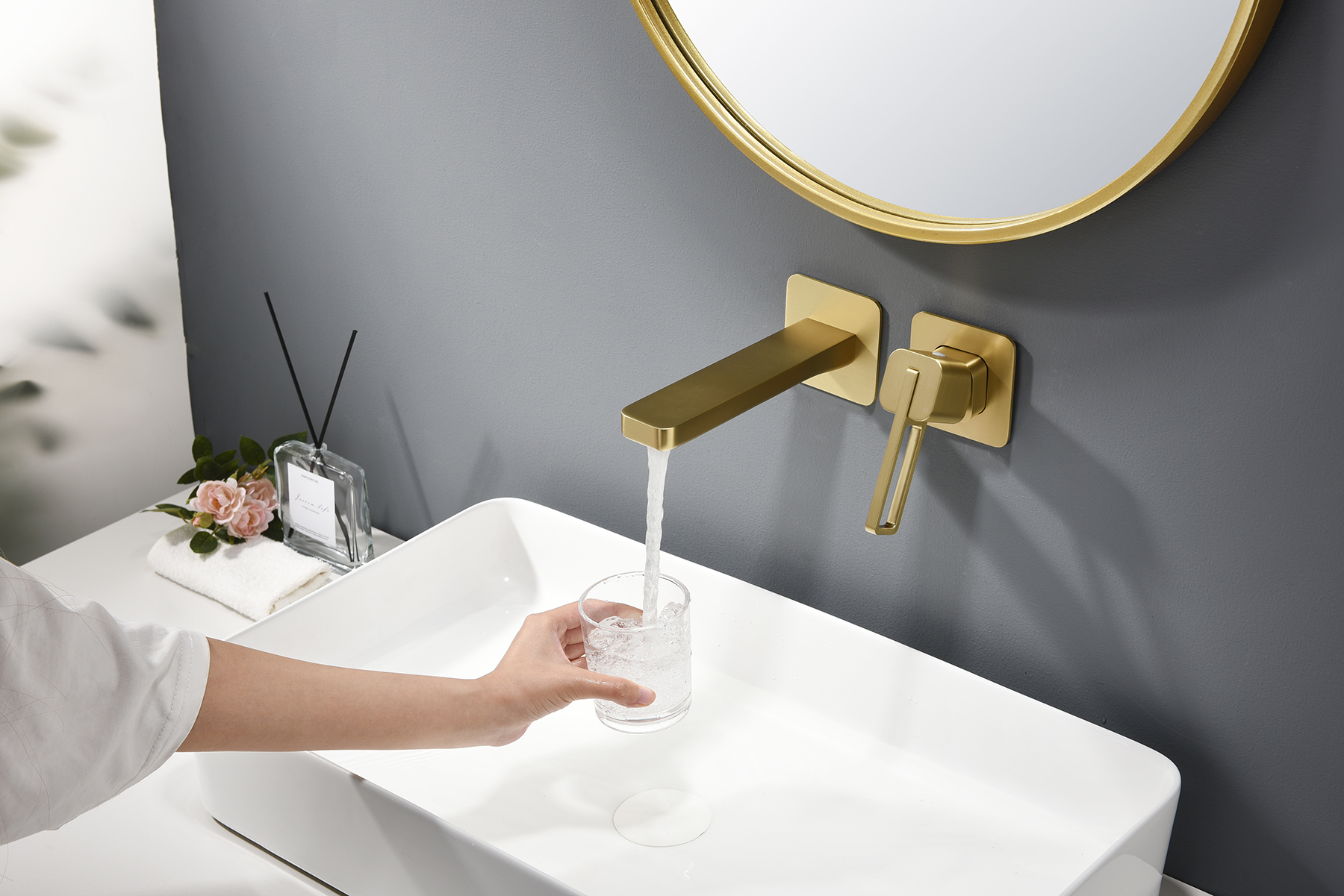 12144-S Встроенный смес для рак. (Мат. Золото) GANZER  (10/1шт)