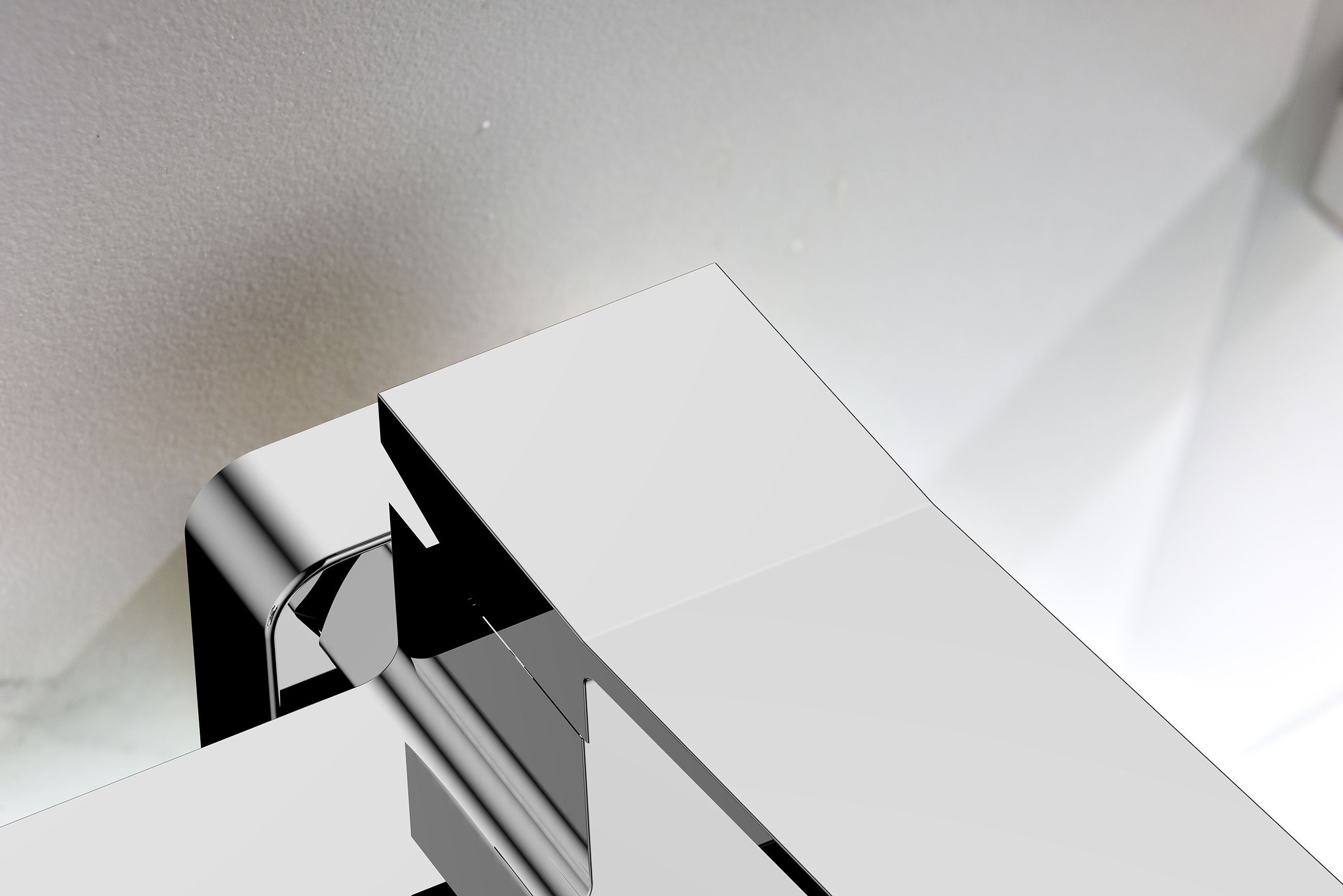 05132 Смеситель од. для ванны кор. (ХРОМ)  GANZER  (8/1шт)