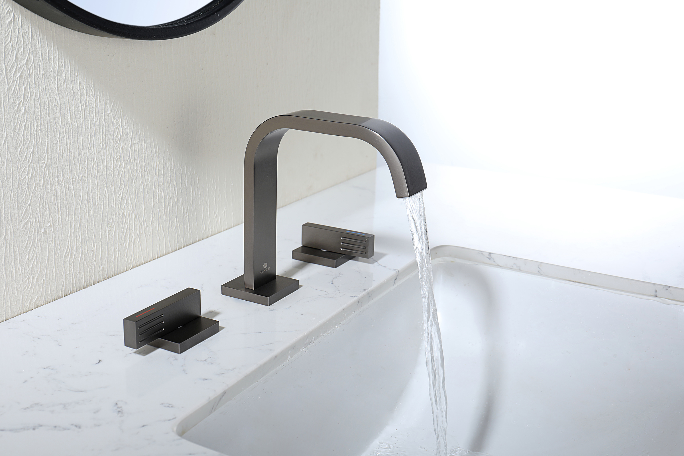 01115-Q Смеситель на борт раковины (3-отв,ГРАФИТ) GANZER (10/1шт)