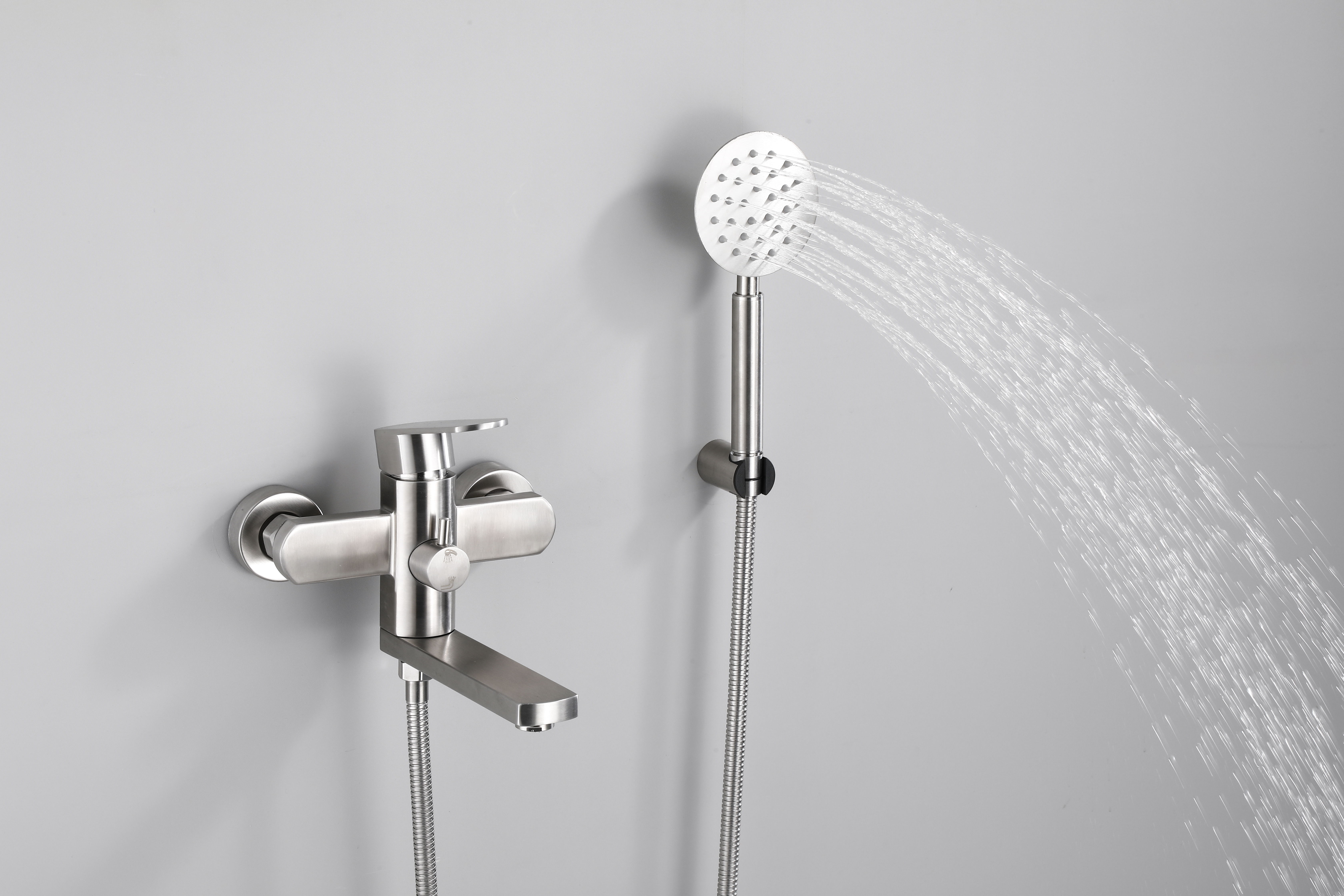 30304-G Смес. од. из НЕРЖ. для ванны кор.(САТИН) HANSEN  (8/1шт)