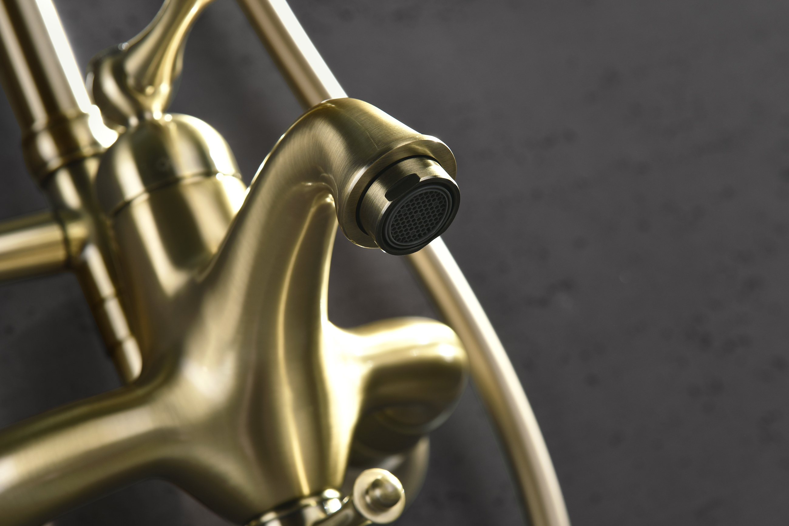 77161-D Душевая система (БРОНЗА) GANZER (4/1шт)