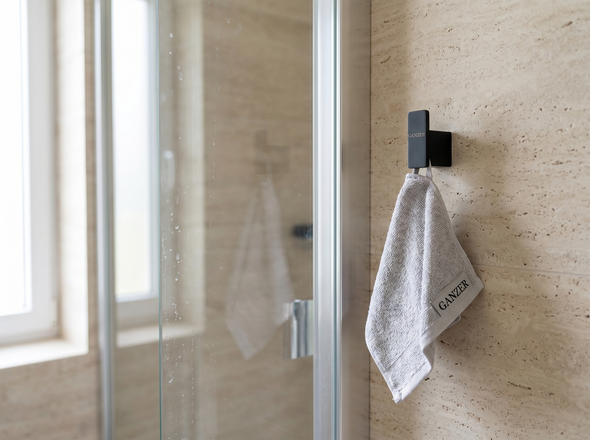 88151-C Одинарный настенный крючок (ЧЕРНЫЙ) GANZER  (20/1шт)