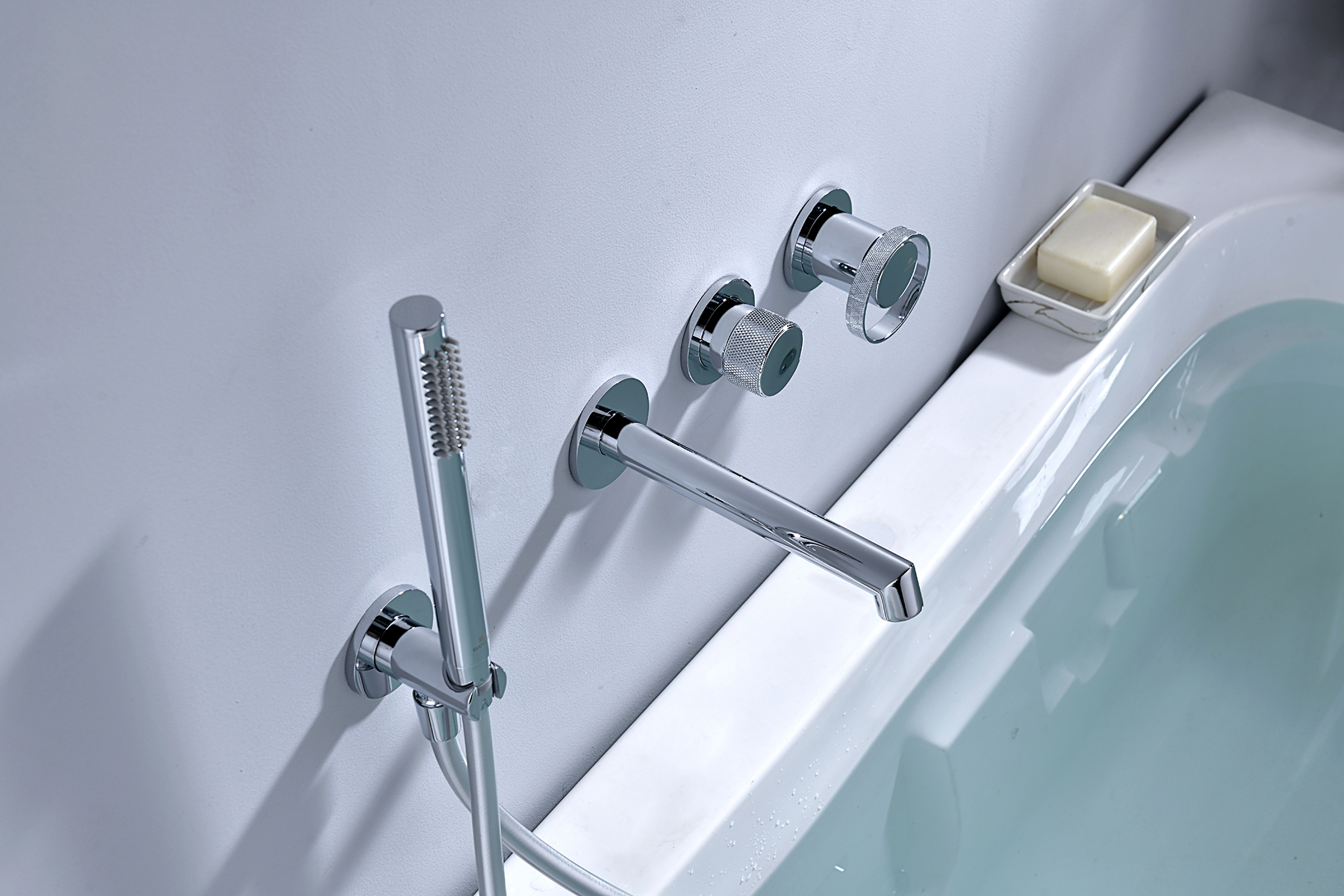 19134 Встроенный смес. для ванны  (ХРОМ) GANZER  (6/1шт)