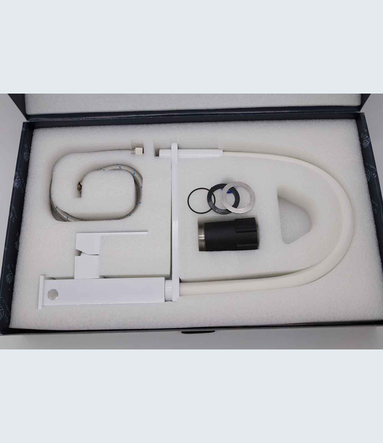 16037-F Смеситель для кухни с гибким изливом (БЕЛЫЙ)  GANZER