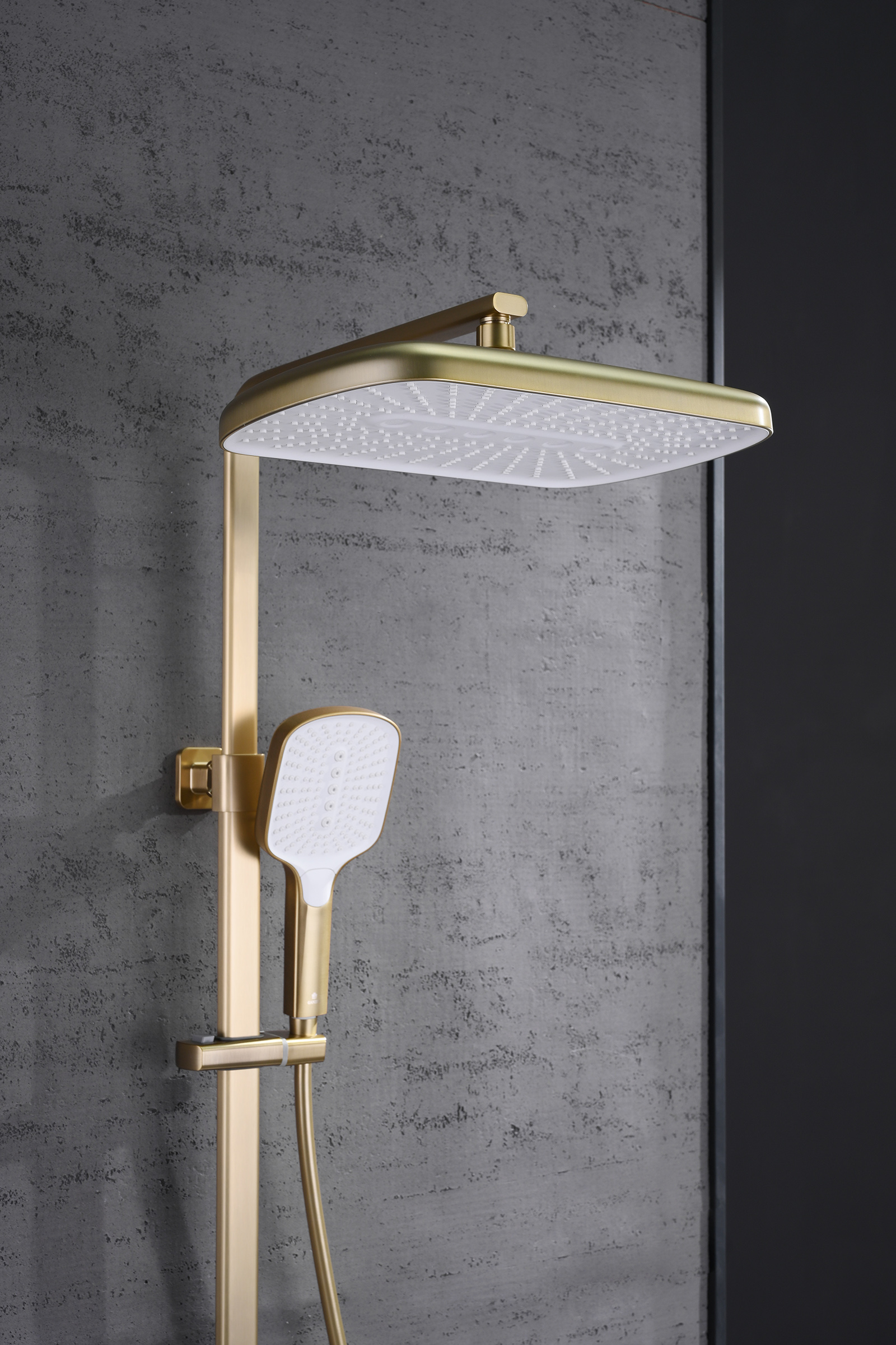 12163-S Душевая система (Мат. Золото) GANZER (5/1шт)