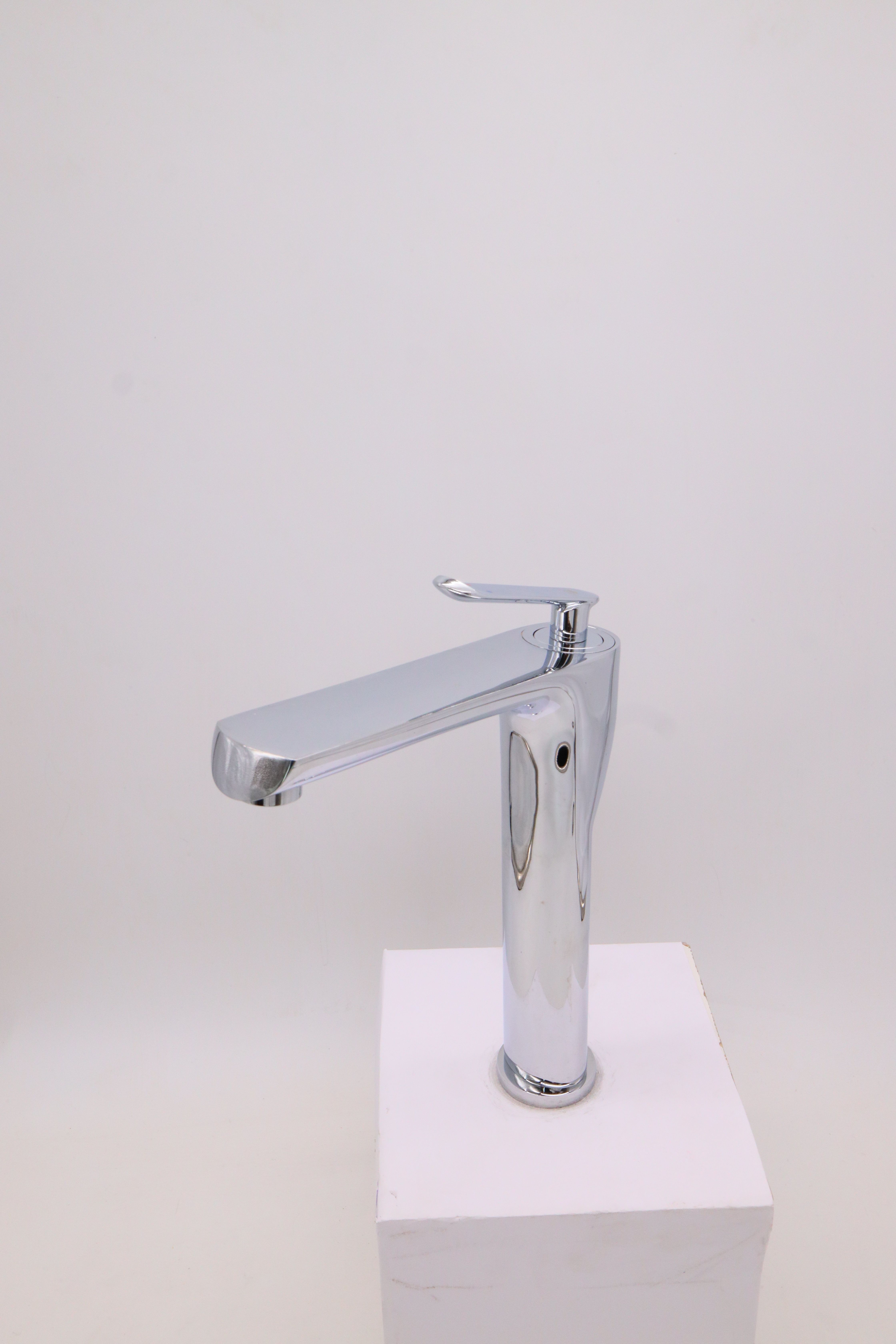 20012 Смеситель высокий для умывальника "GANZER"  (10/1шт) Л/К