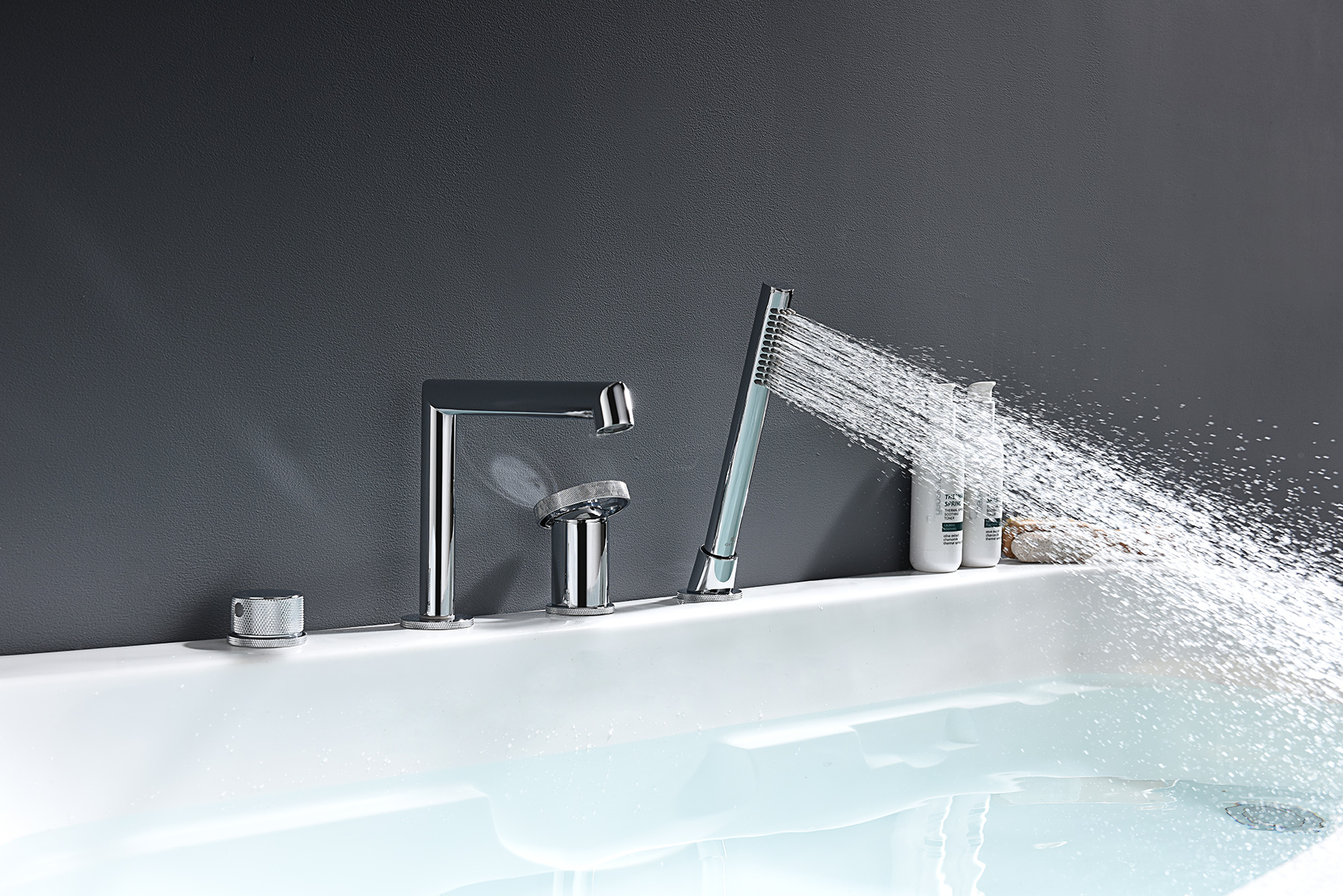 19133 Смеситель на борт ванны (4-отв,ХРОМ)  GANZER (6/1шт)