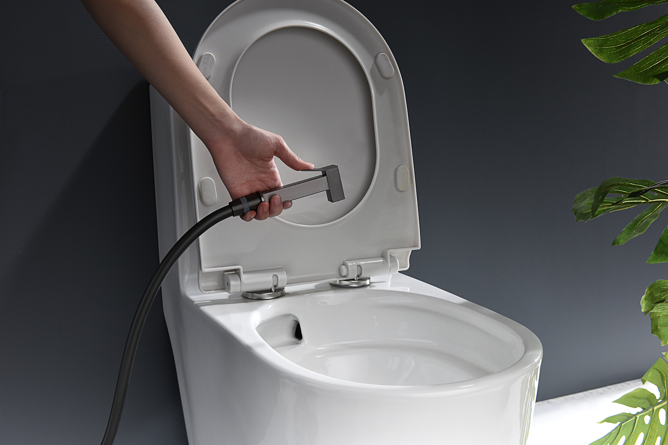 05157-Q Смеситель встраиваемый с ГИГ. душом (ГРАФИТ) GANZER (10/1шт)