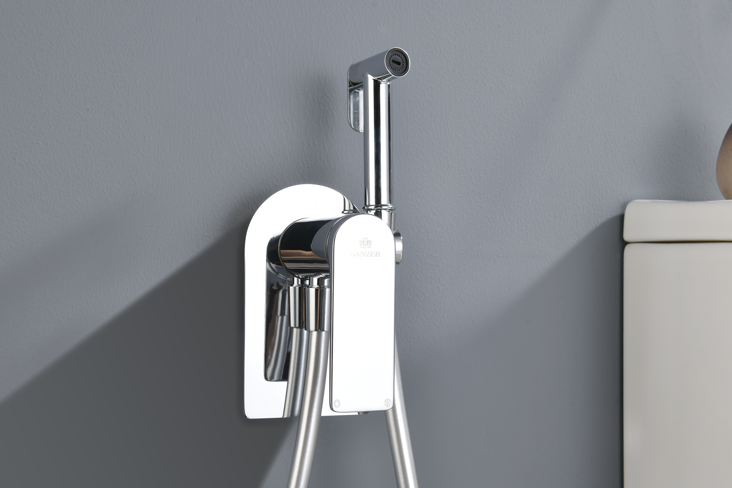 07157 Смеситель встраиваемый с ГИГ. душем (ХРОМ) GANZER (10/1шт)