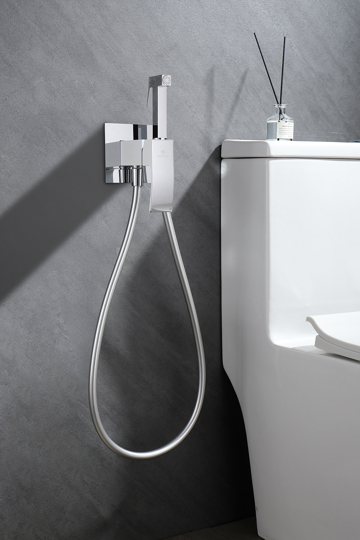 44157-F Смеситель встраиваемый с ГИГ. душем (БЕЛЫЙ) GANZER (10/1шт)