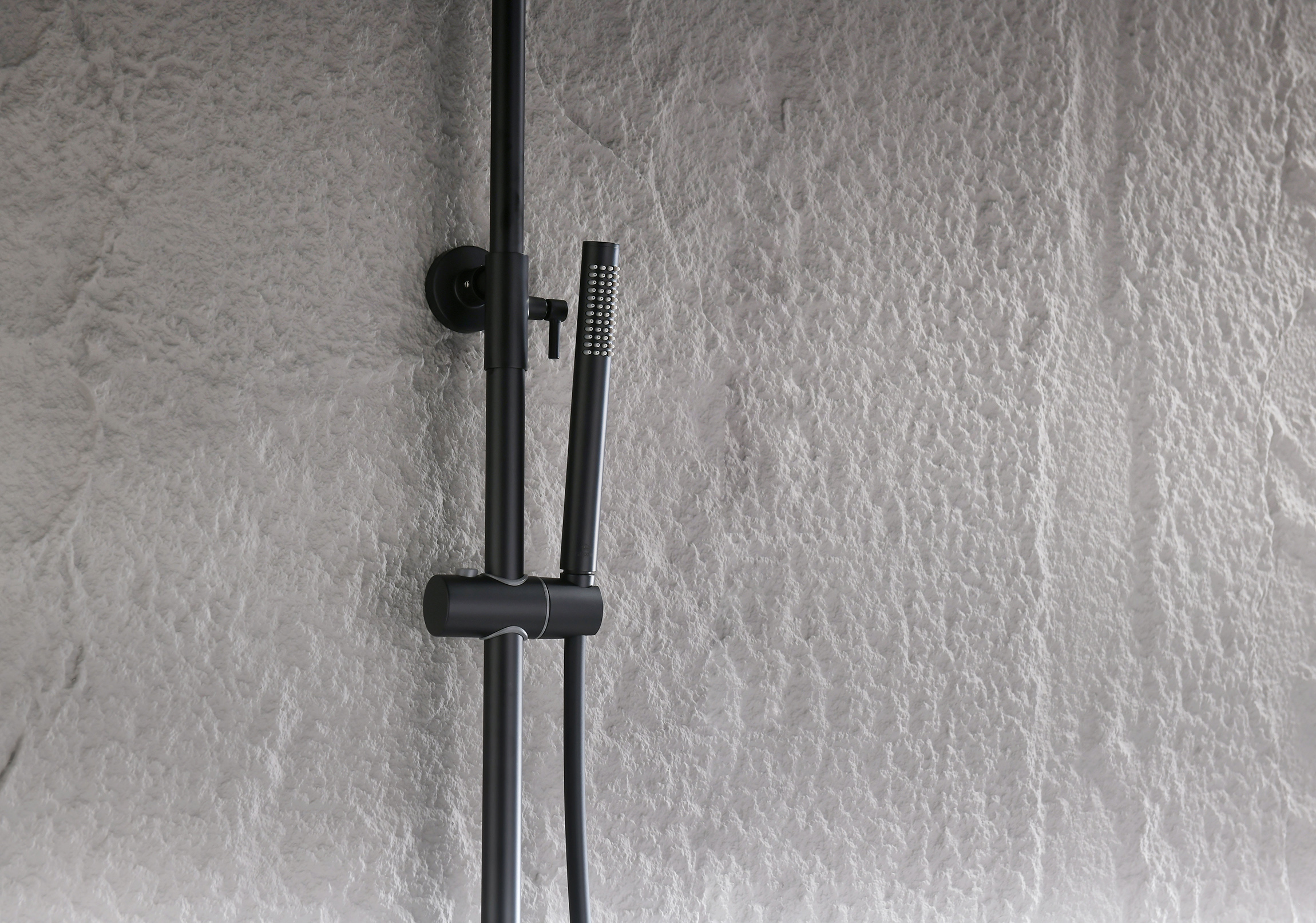 19170-C Душевая система с термостатом (ЧЕРНЫЙ) GANZER (5/1шт)