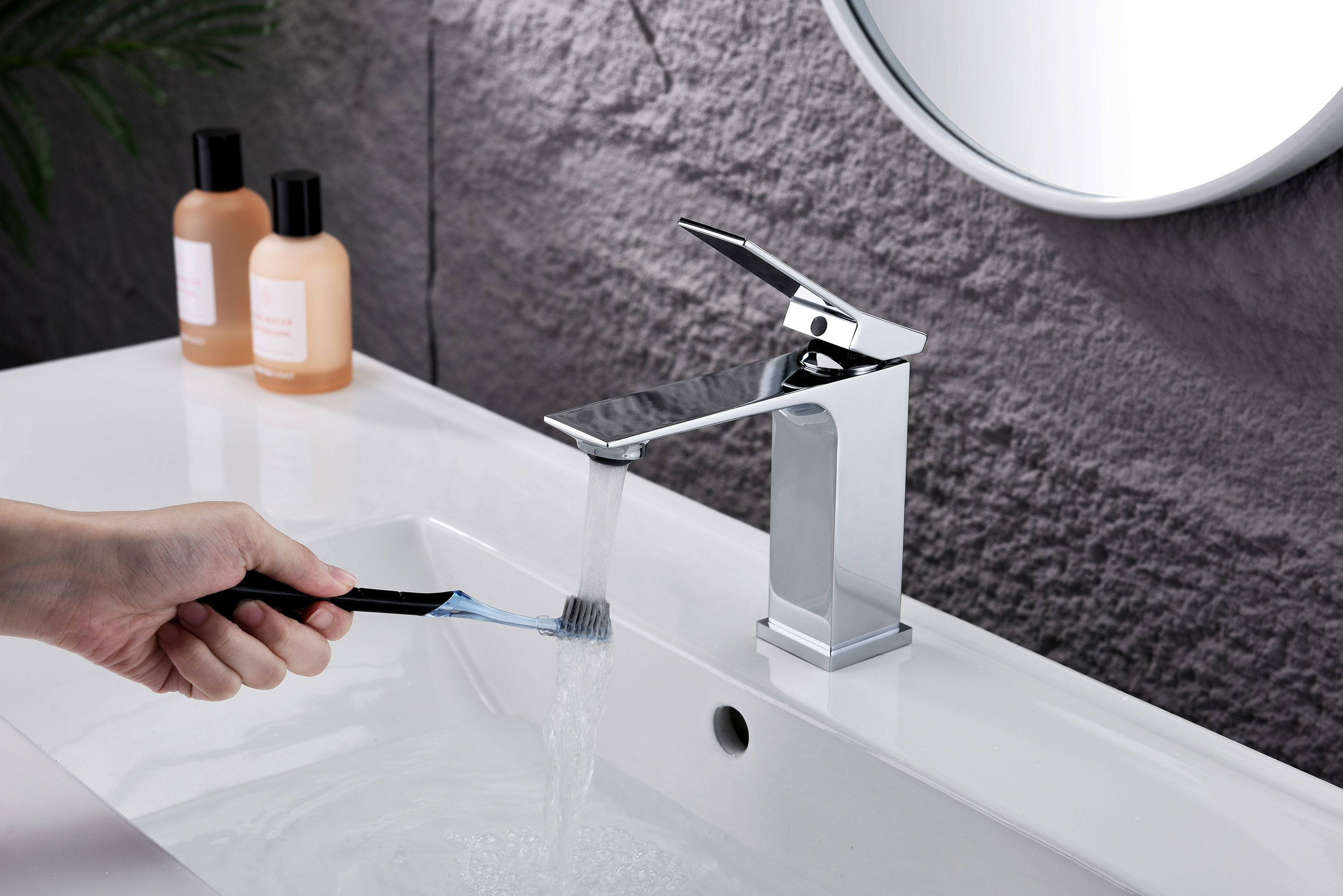 05111 Смеситель од. для раковины (ХРОМ) GANZER (10/1шт)