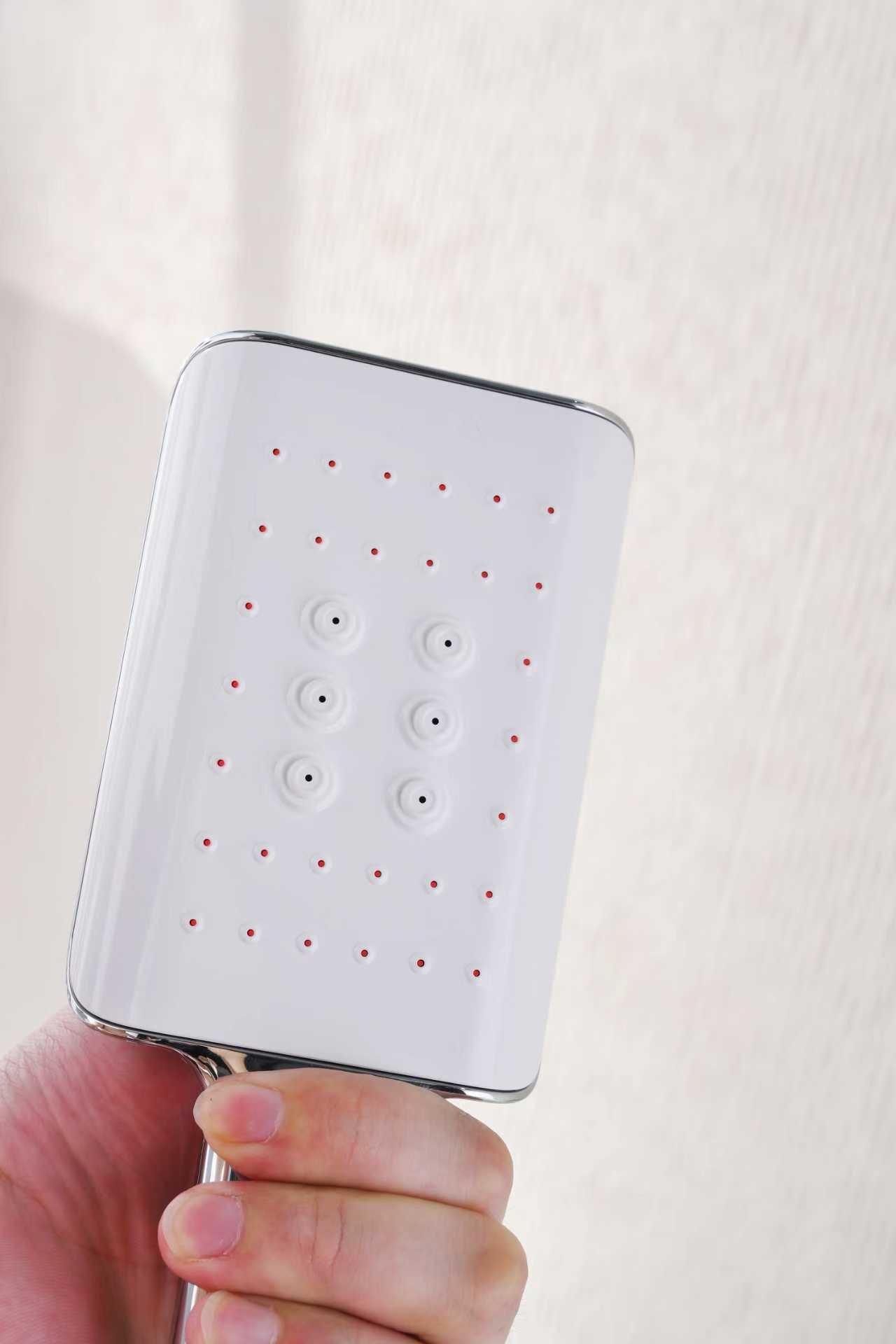 1055 Лейка для душа 1 режим. (самоочищающая,ХРОМ)  GANZER  (50/1шт)