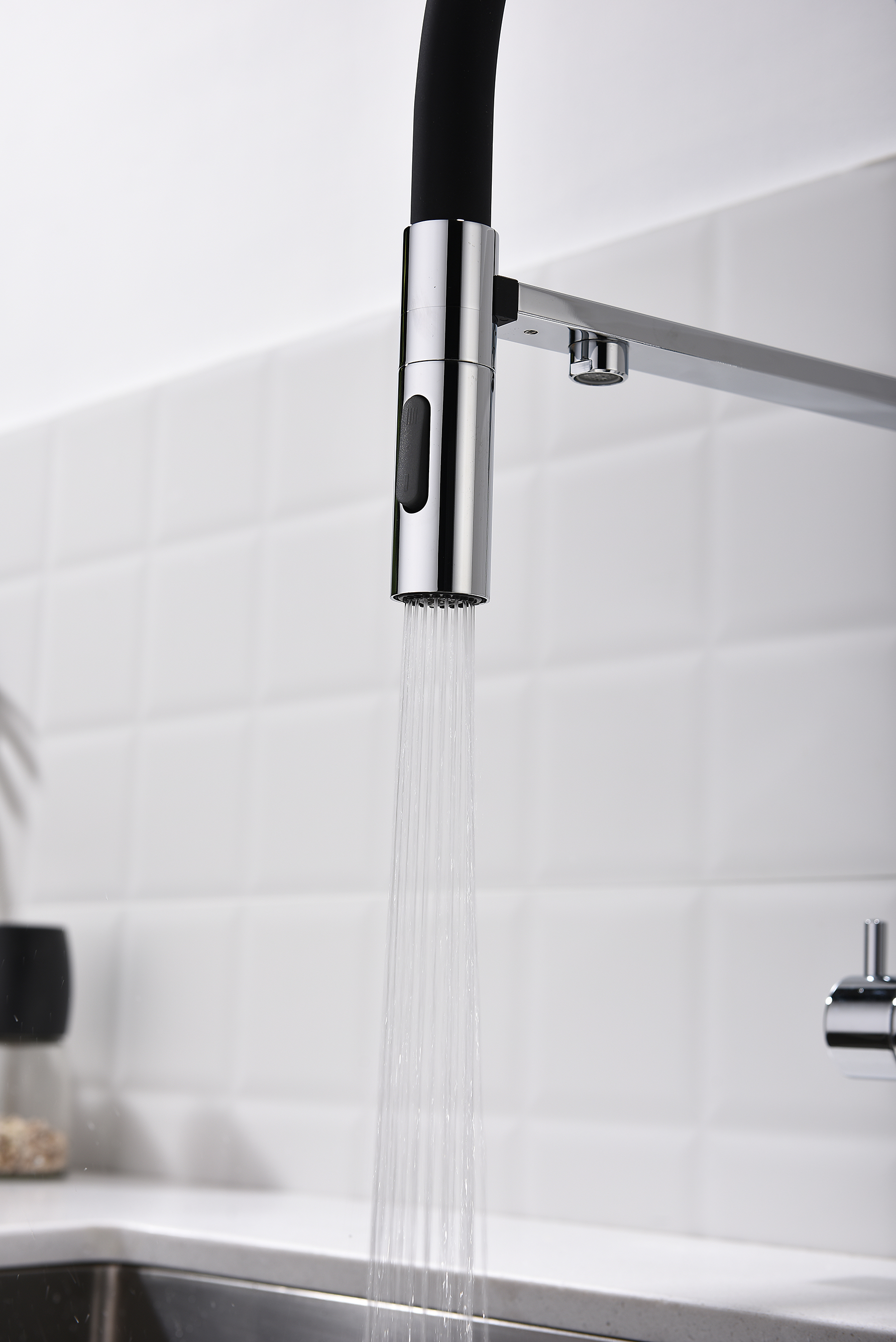 07127 Смес. для кухни с гиб МАГ. изл. и под. фильт. (ХРОМ+ЧЕР.) GANZER (10/1шт)