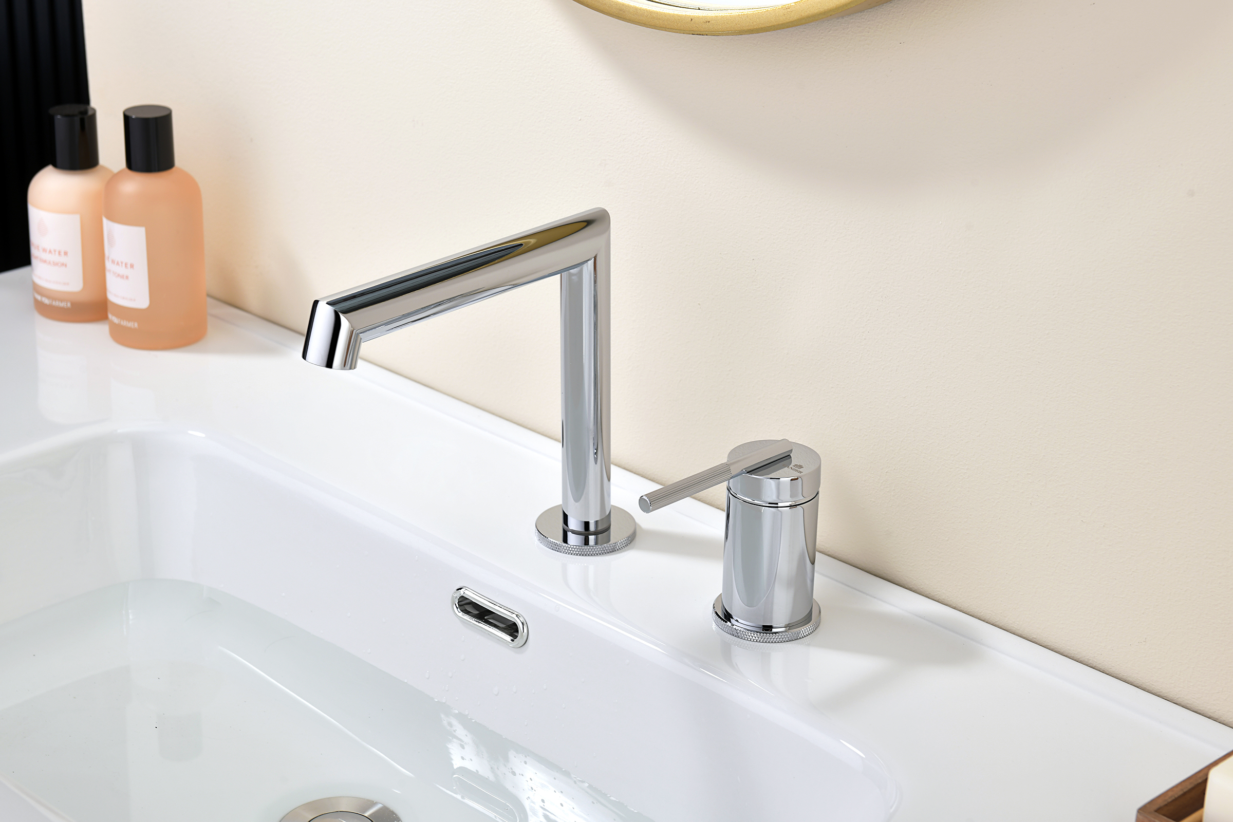 19114 Смеситель на борт раковины (2-отв,ХРОМ)  GANZER (10/1шт)