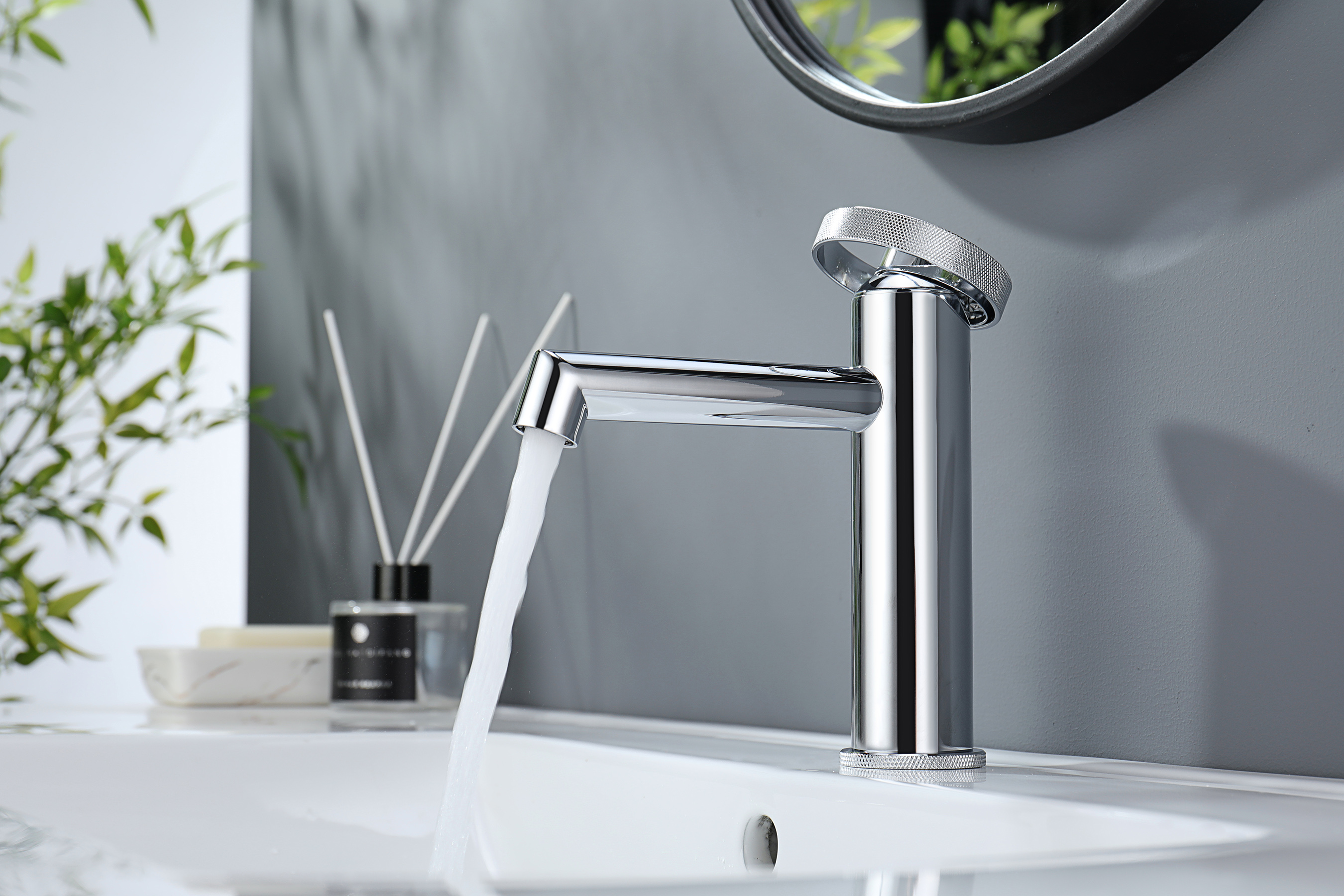 19111 Смеситель од. для раковины (ХРОМ) GANZER (10/1шт)