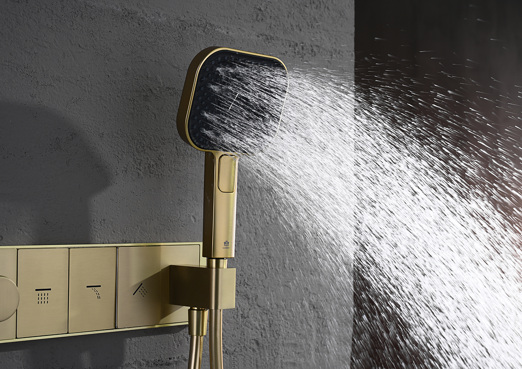 55164-S Встроенный смес для душа с 2-функ. (Мат. Золото) GANZER  (2/1шт)