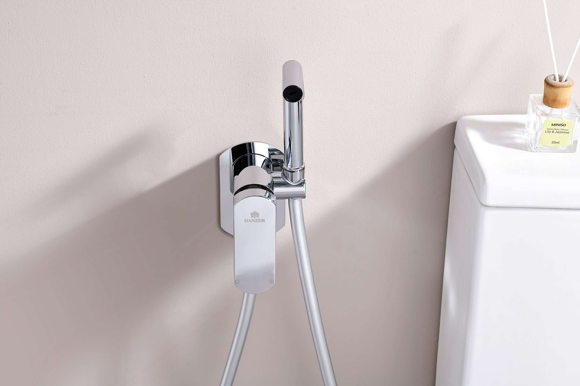 06157 Смеситель встраиваемый с ГИГ. душем (ХРОМ) GANZER (10/1шт)