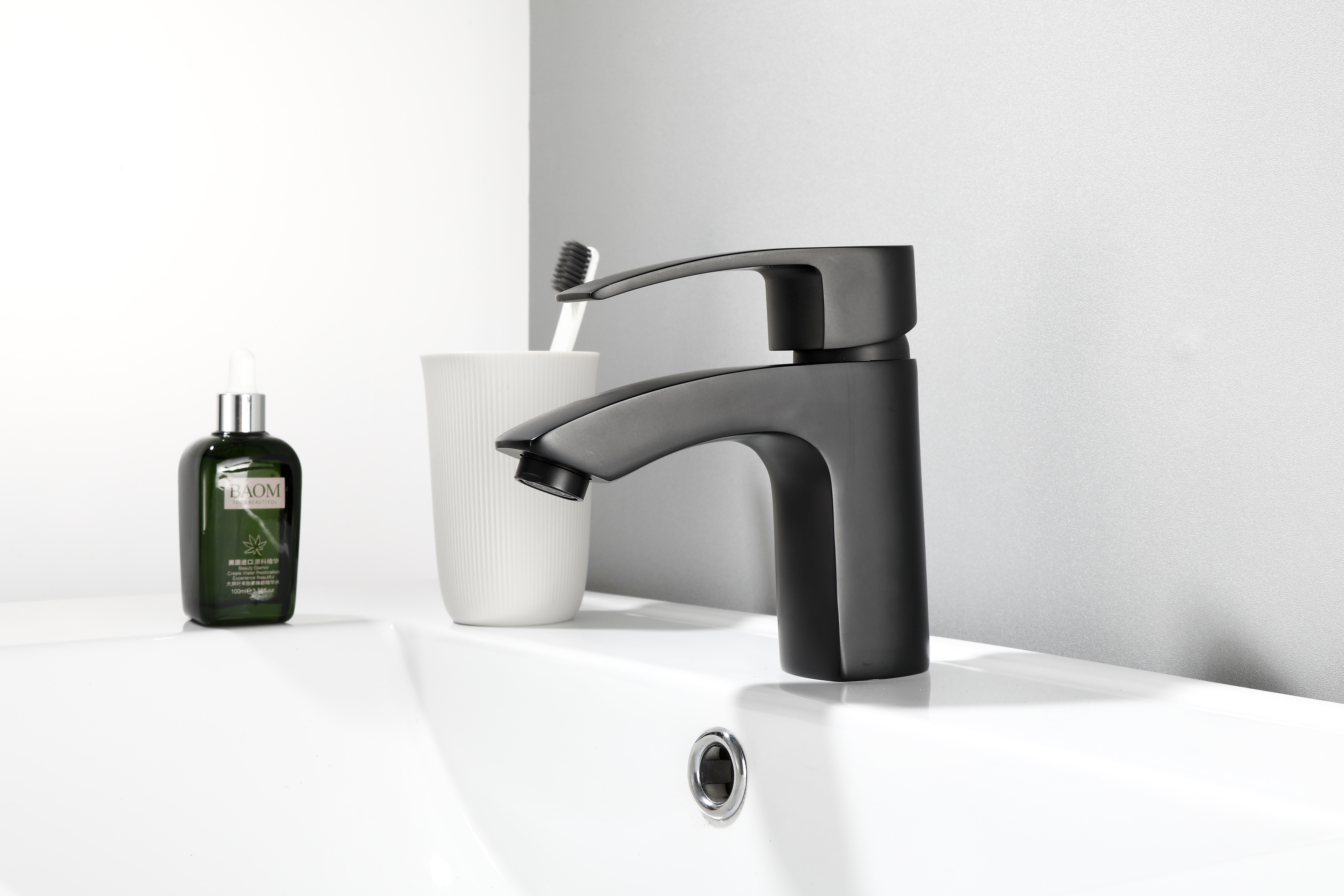 10009-C Смеситель для умывальника (ЧЕРНЫЙ) HANSEN  (10/1шт)