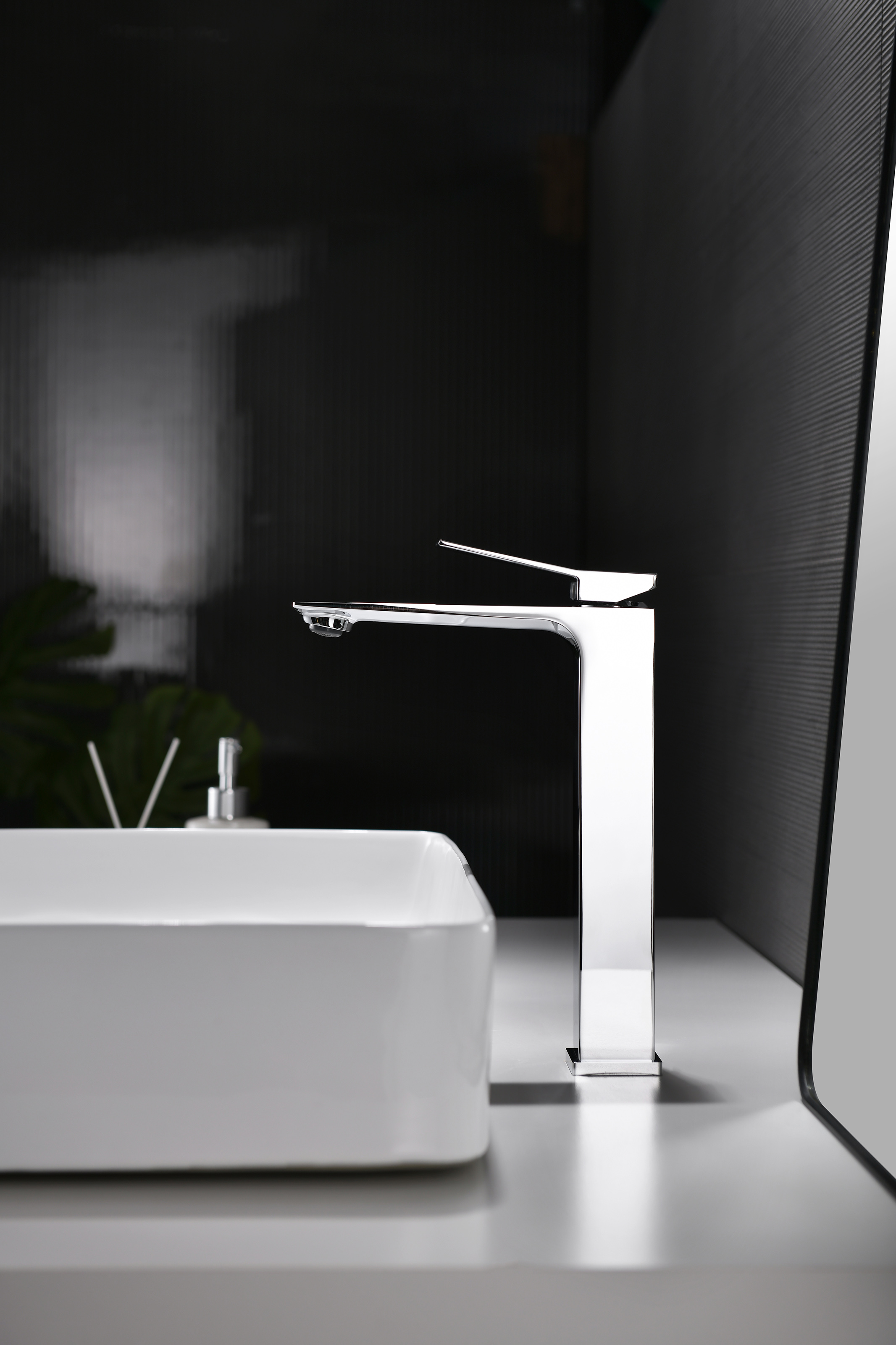 05112 Смеситель од. для раковины-чаши (ХРОМ) GANZER (10/1шт)