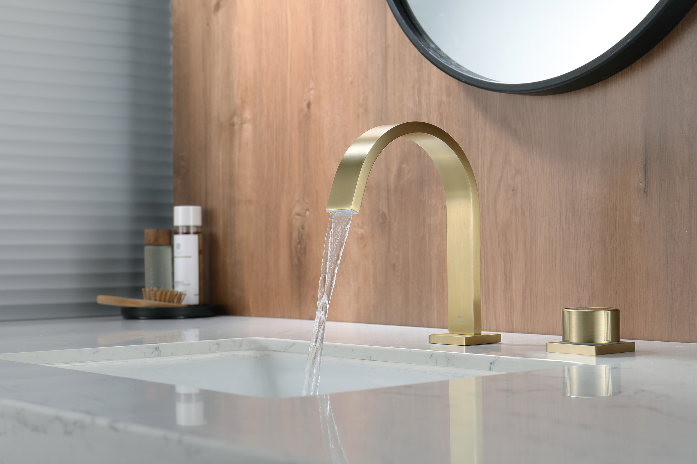 01111-S Смеситель на борт раковины (2-отв,Мат. Золото)  GANZER (10/1шт)