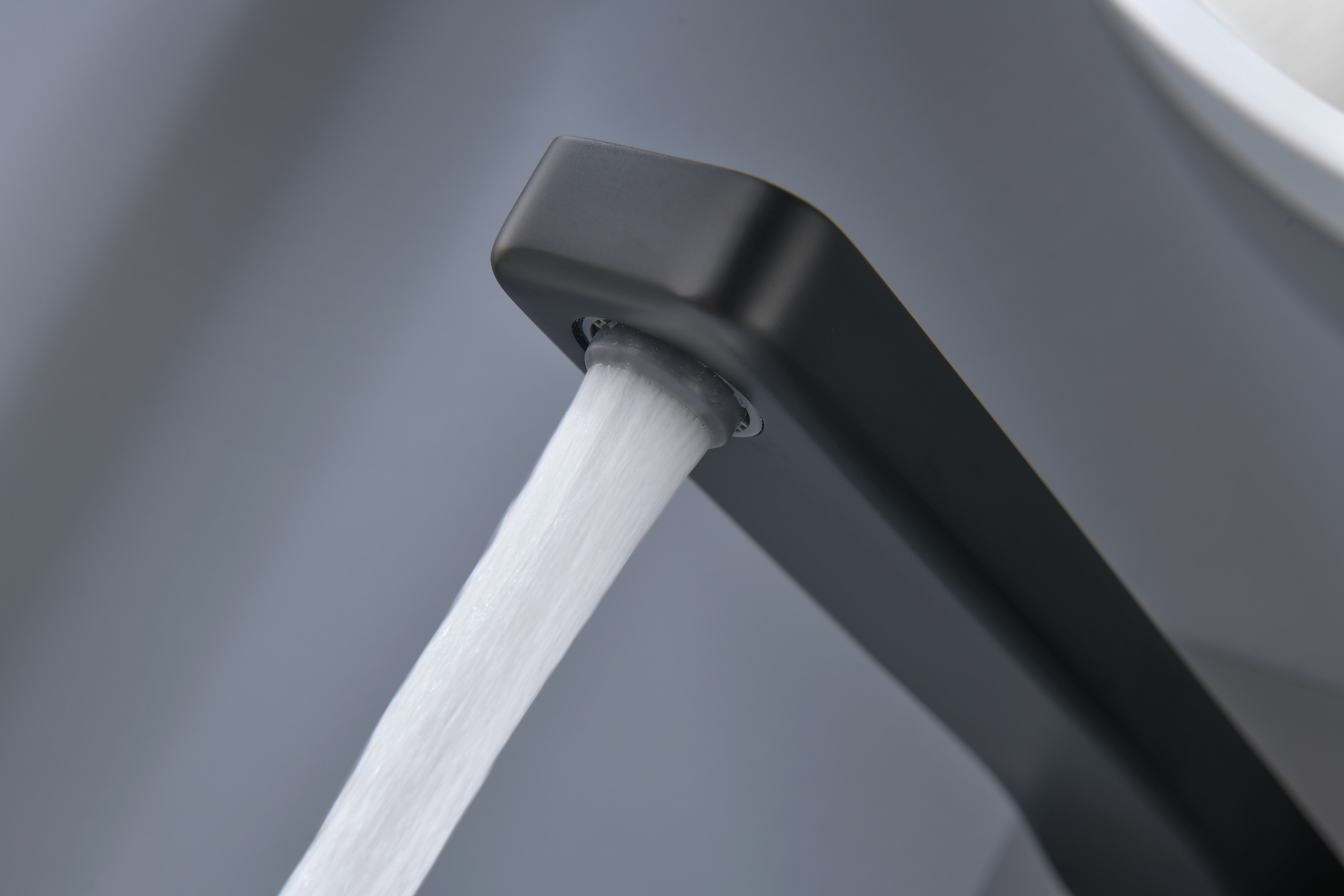 12144-C Встроенный смес для рак. (ЧЕРНЫЙ) GANZER  (10/1шт)