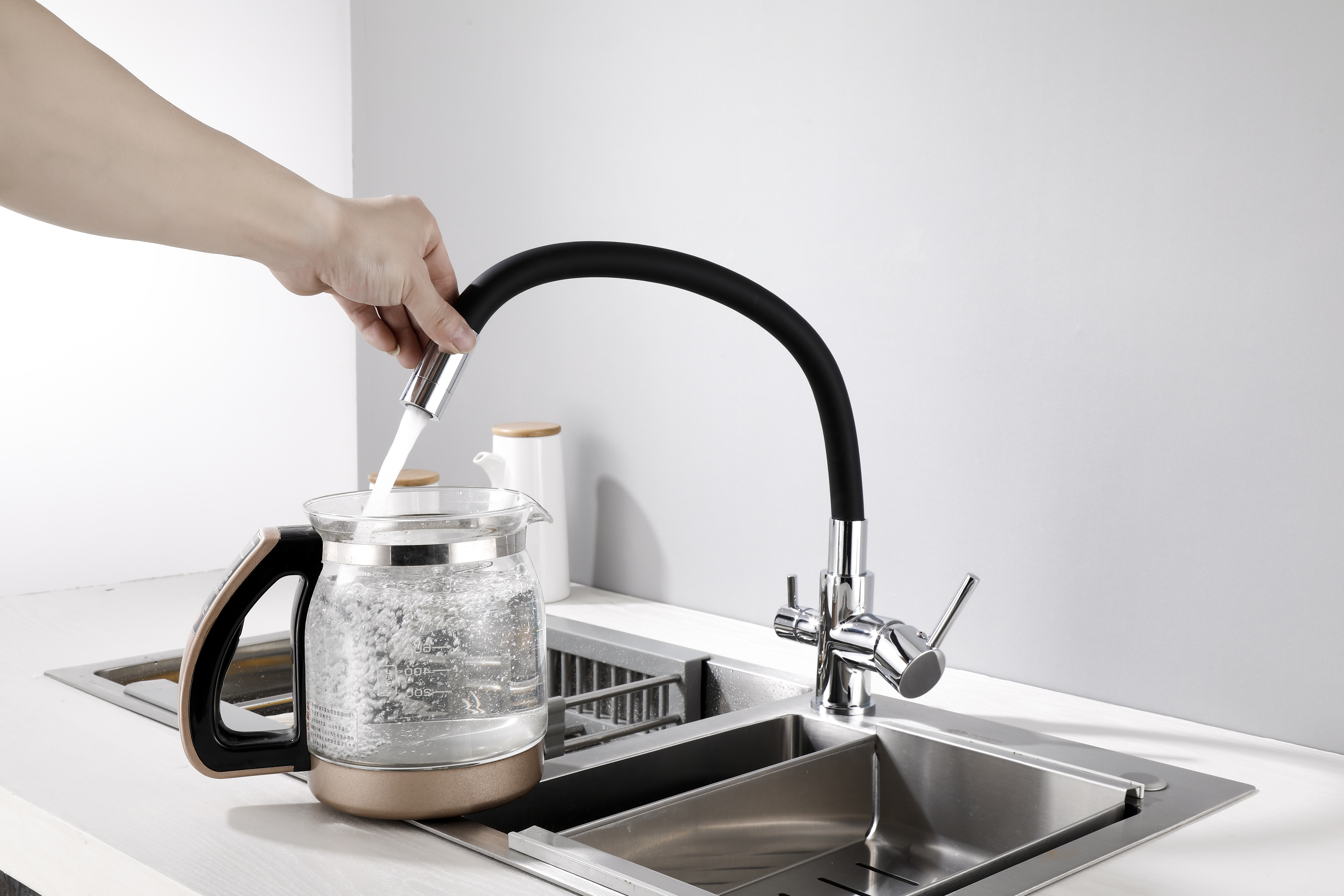 15080-P Смес. для кухни с гиб шланг и под фильт (хром/сер.) латунь HANSEN (10/1шт)