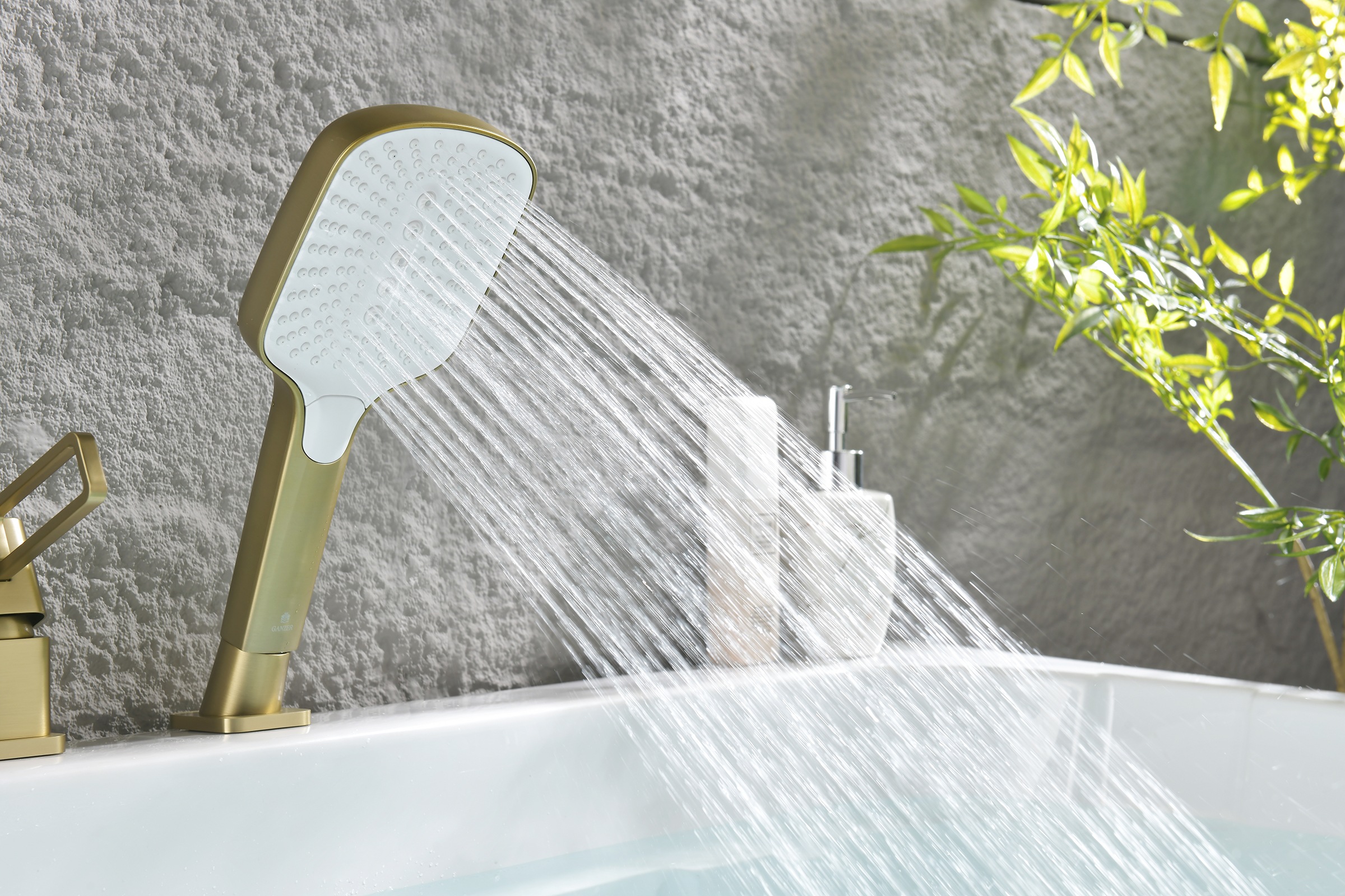 12133-S Смеситель на борт ванны (3-отв,Мат. Золото)  GANZER (10/1шт)