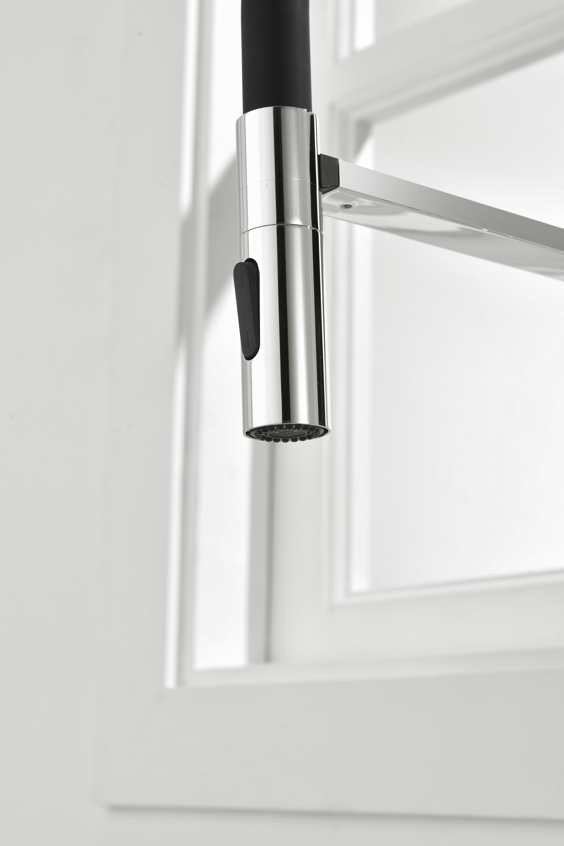 07126 Смеситель для кухни с гиб. МАГНИТ. изливом (ХРОМ+ЧЕР.) GANZER (10/1шт)