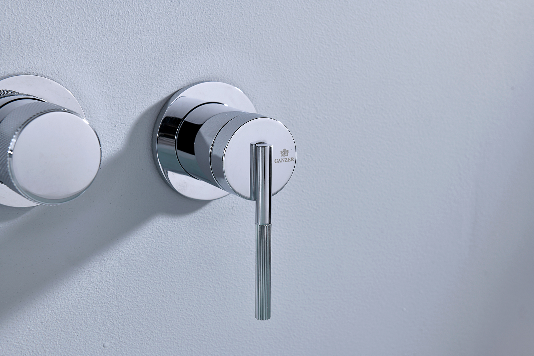 19134 Встроенный смес. для ванны  (ХРОМ) GANZER  (6/1шт)