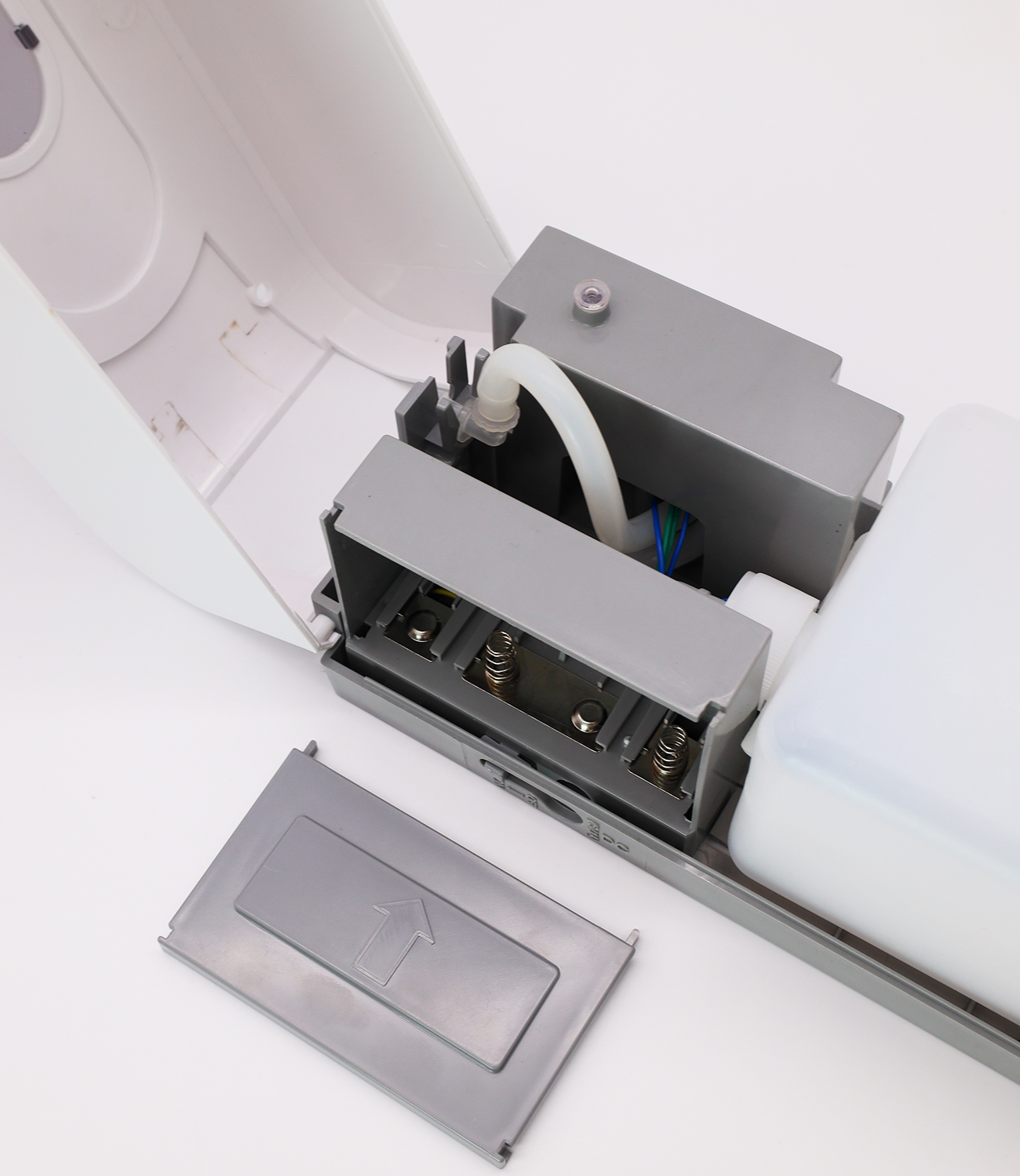 30027 Дозатор СЕНСОРНЫЙ для жидкого мыла к стене Hansen (15/1шт)