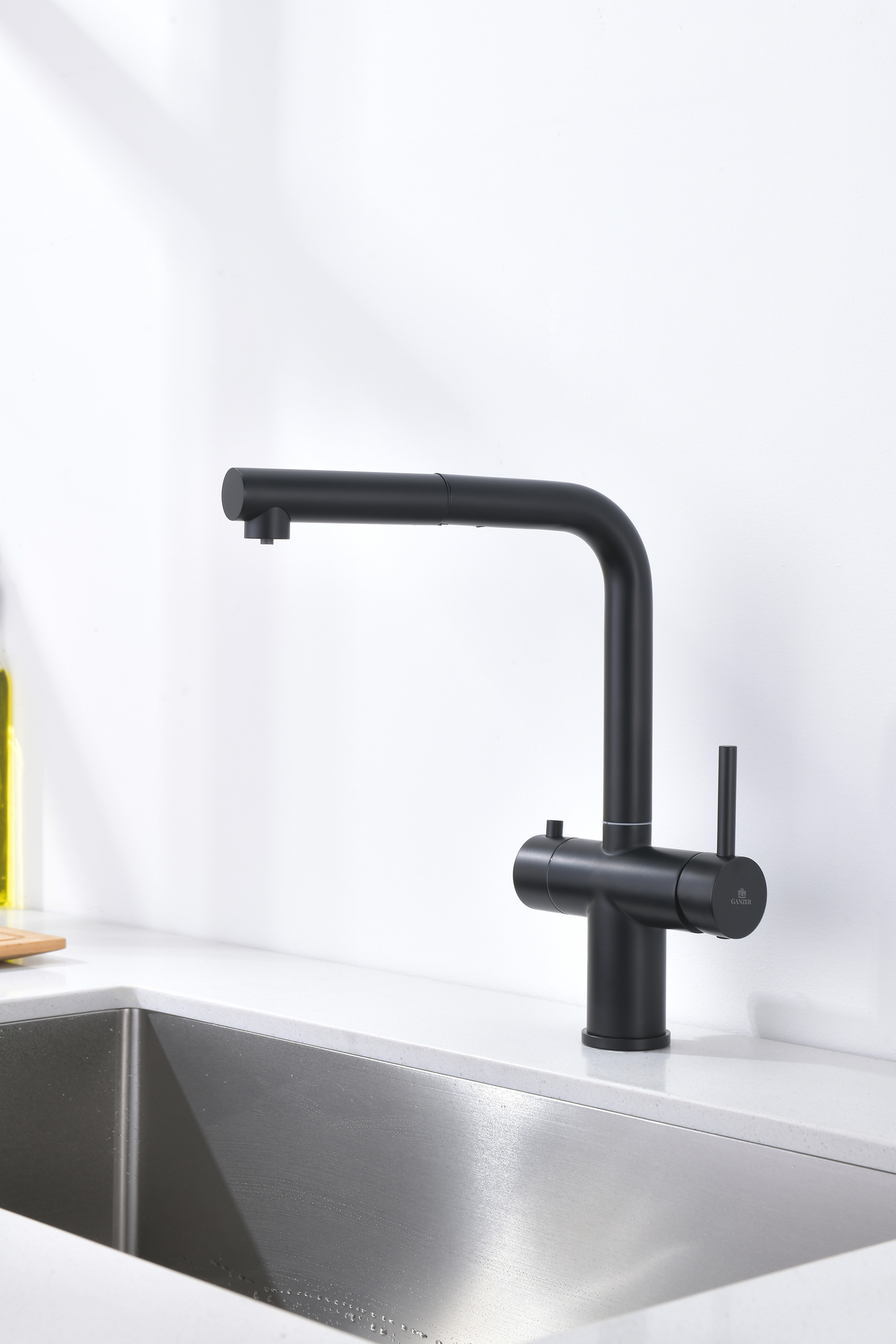 16036-C Смес. од. для кухни с ВЫД. лейкой и подк. ФИЛЬТ. (ЧЕРНЫЙ)  GANZER (10/1шт)