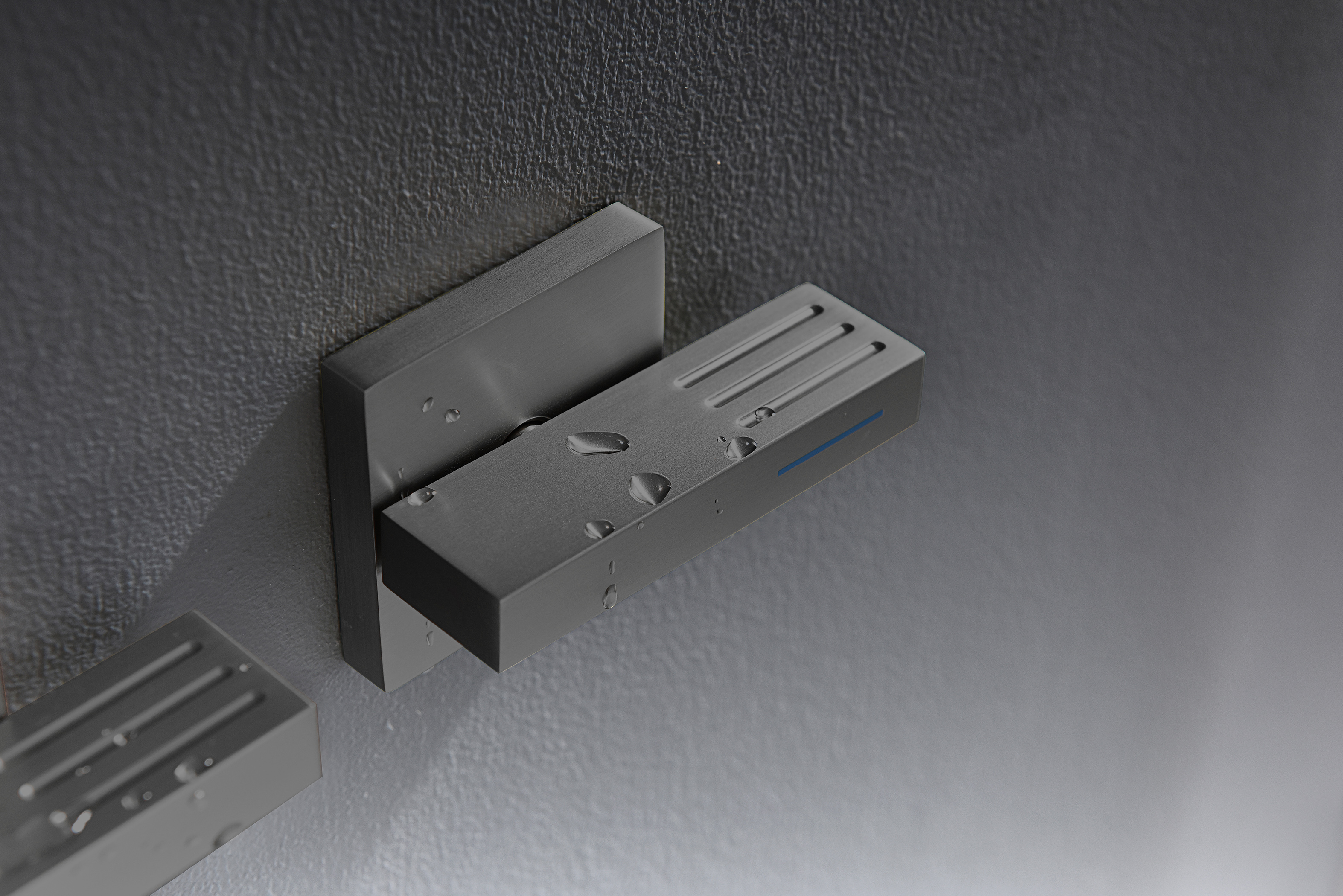 01165-Q Смеситель встраиваемый для душа с 3-функ. (ГРАФИТ) GANZER (6/1шт)