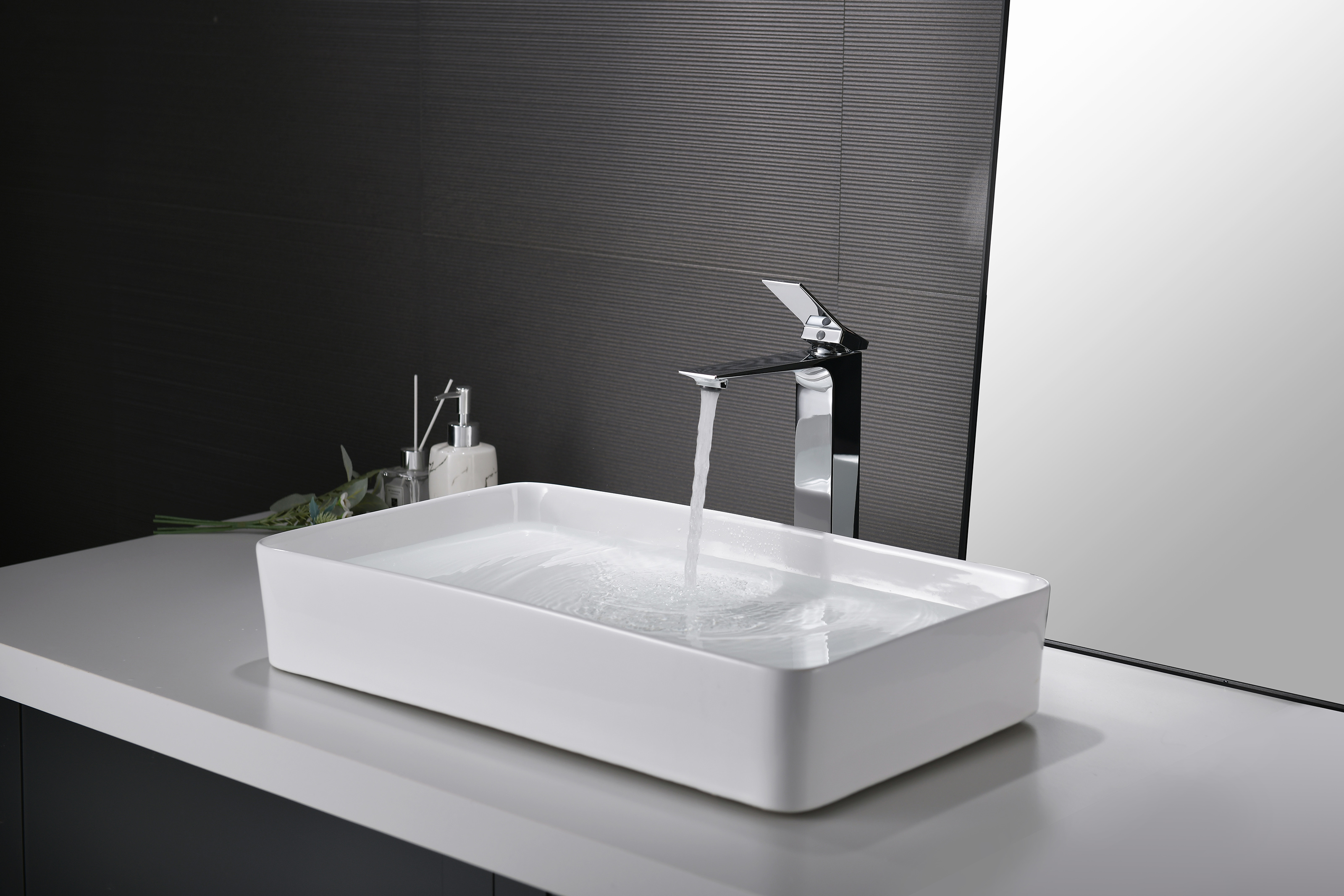 05112 Смеситель од. для раковины-чаши (ХРОМ) GANZER (10/1шт)