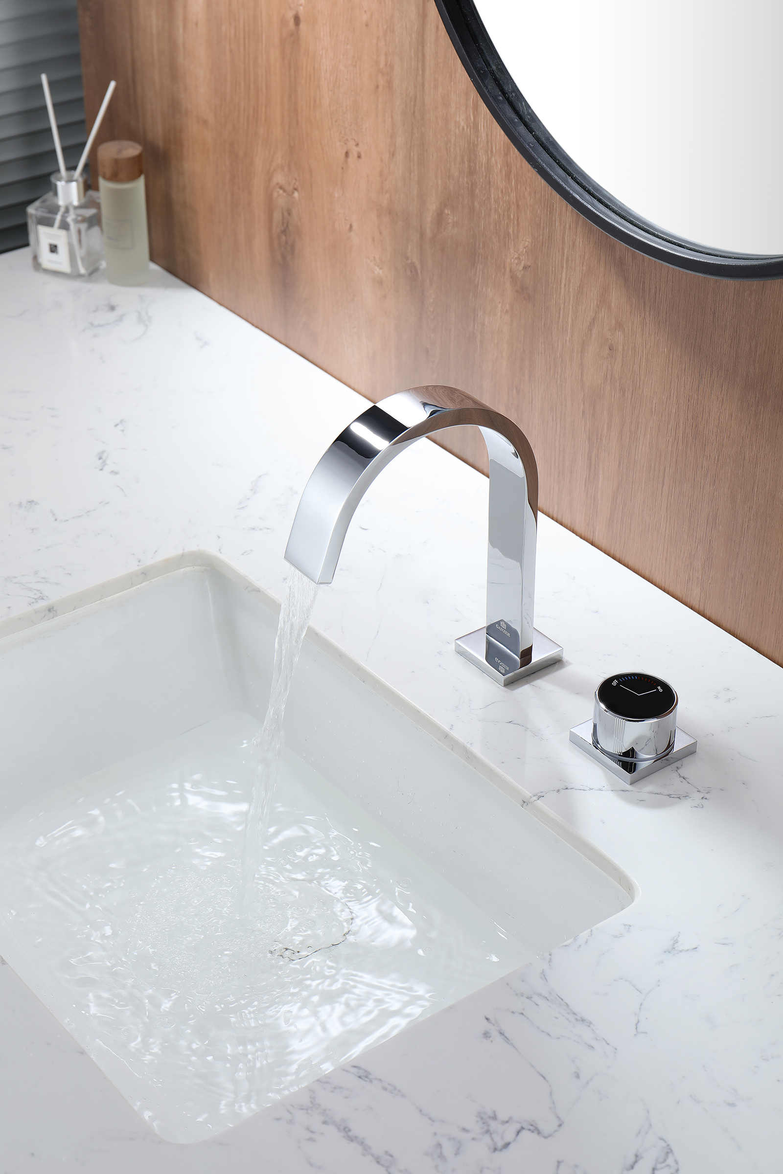 01111 Смеситель на борт раковины (2-отв,ХРОМ)  GANZER (10/1шт)