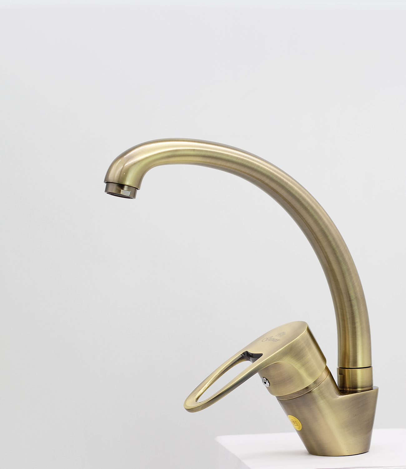 10021-D Смеситель (БРОНЗА) для кухни "GANZER