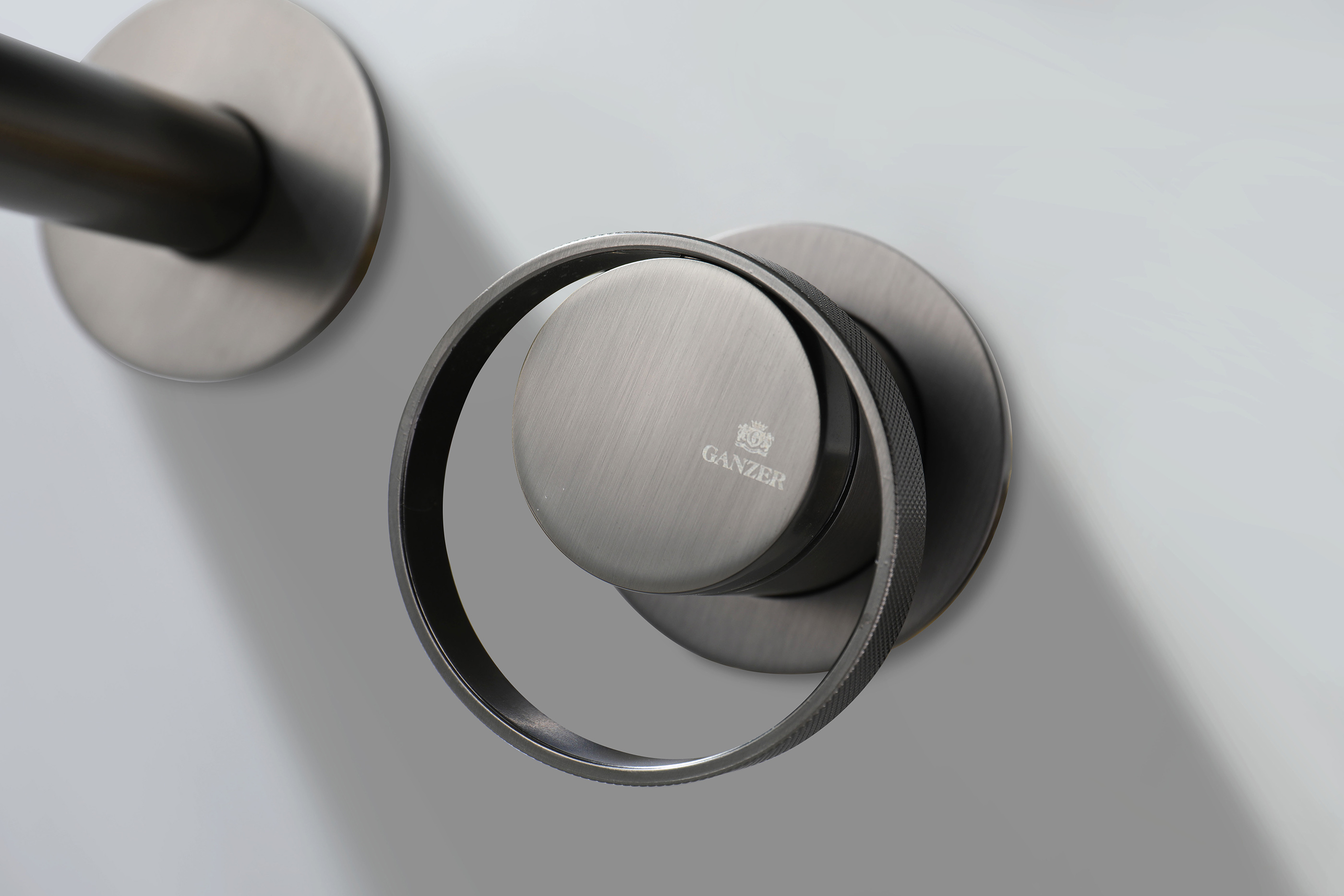 19144-Q Встроенный смес для рак. (ГРАФИТ) GANZER   (10/1шт)