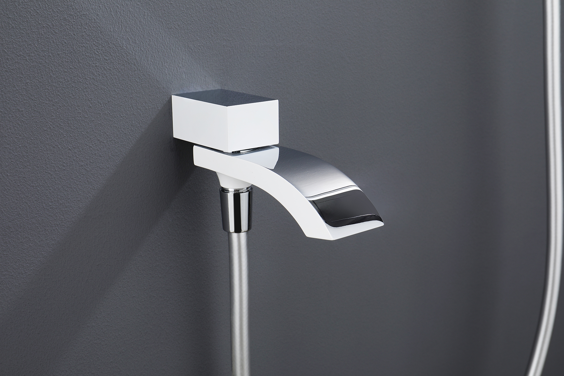 44165-F Смеситель встраиваемый для душа с 3-функ. (Белый/Хром) GANZER (6/1шт)