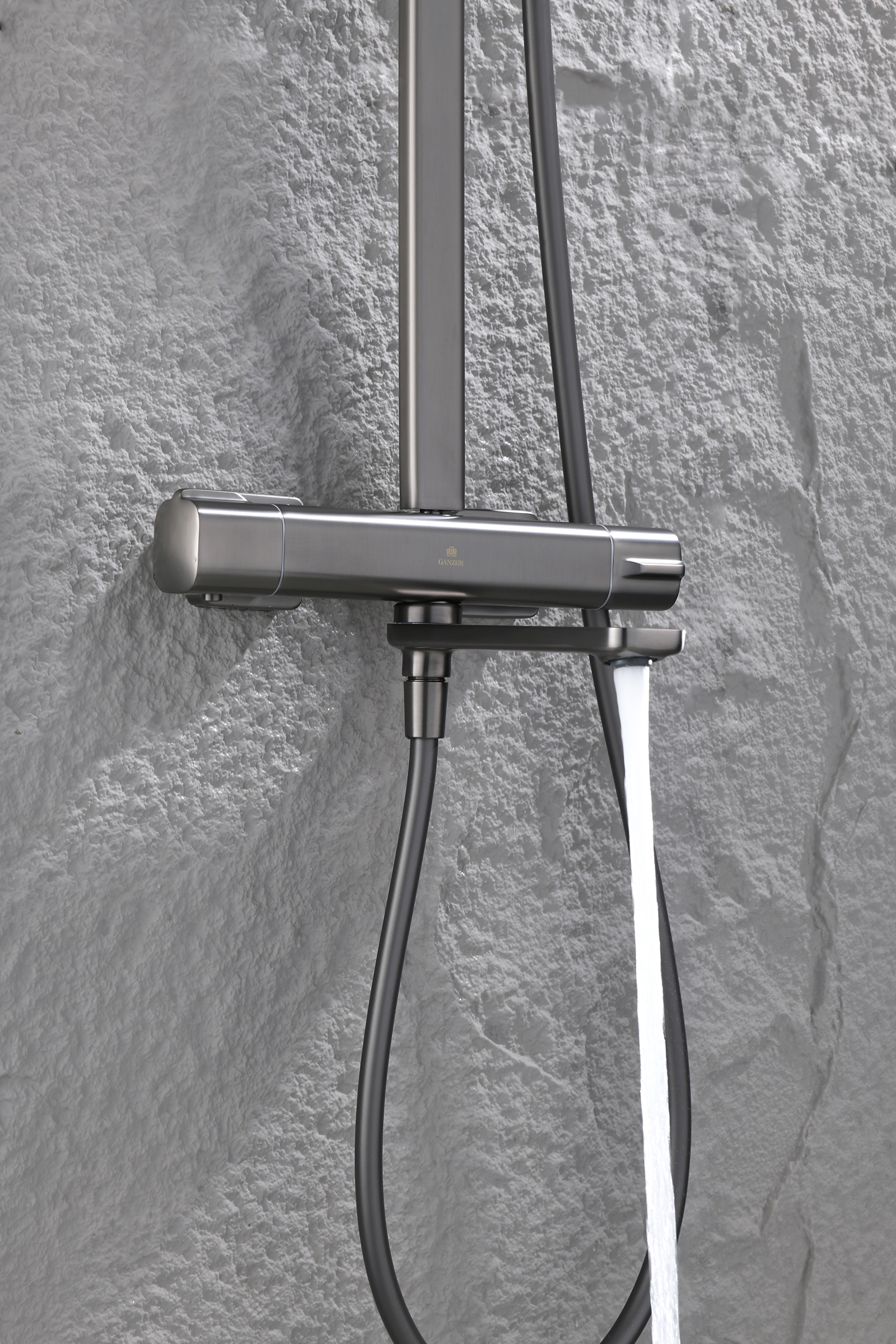 12171-Q Душевая система с термостатом (ГРАФИТ) GANZER (5/1шт)