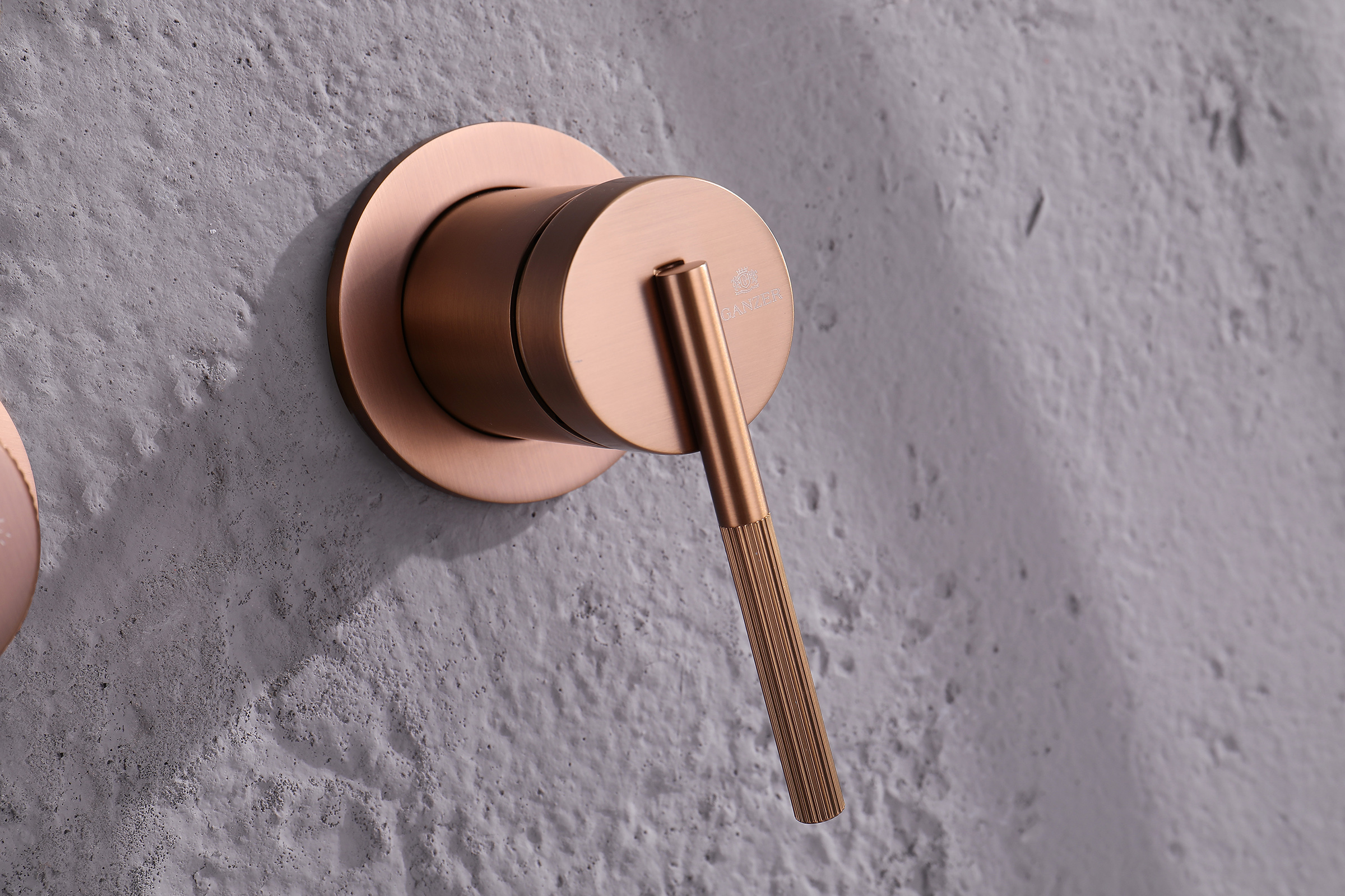 19165-R Смеситель встраиваемый для душа с 3-функ. (Роз. Золото) GANZER (6/1шт)